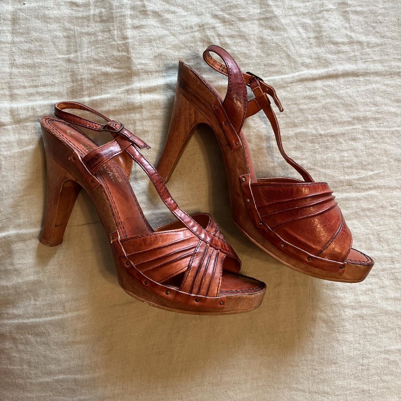 Authentic 70s Vintage Woodworks popular Brazilian Leather Ankle Strap Pumps by Thom McAn