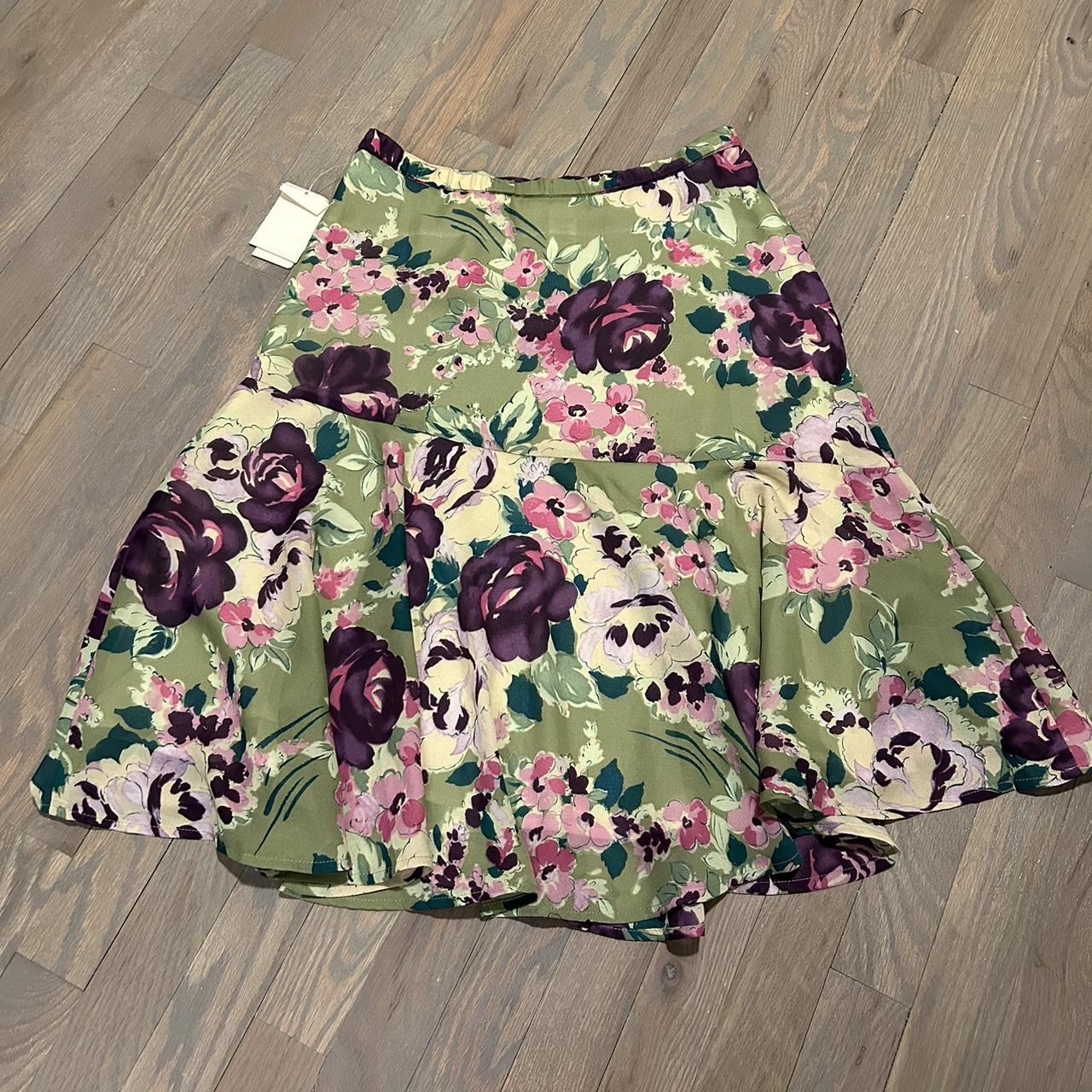 Coldwater creek floral midi skirt Size PS, NWT!! - Depop