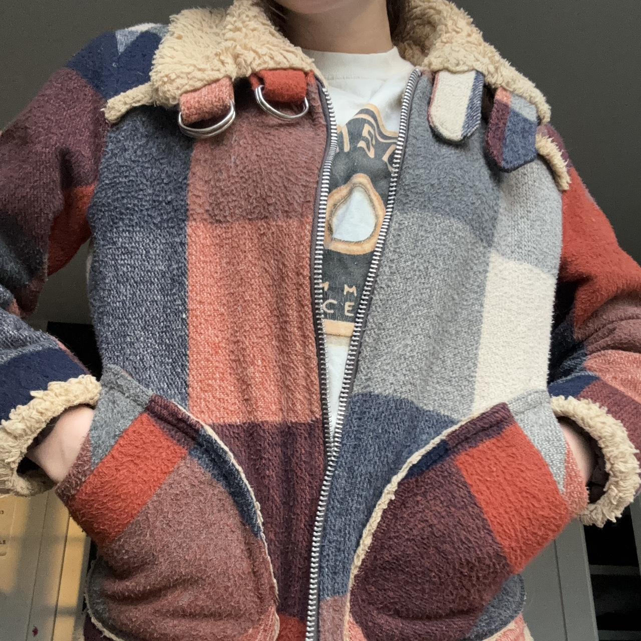Adorable vintage plaid sherpa lined jacket!🤗 This | Depop