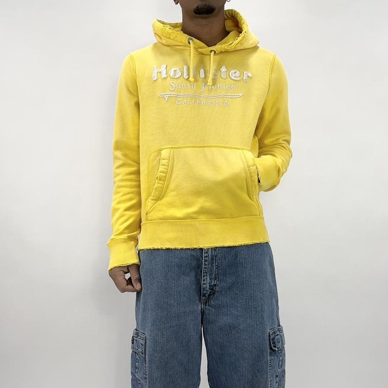 Hollister hot sale hoodie yellow