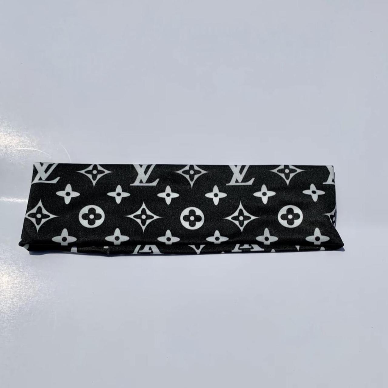 100 % Authentic Louis Vuitton Headband Black. Made in France New