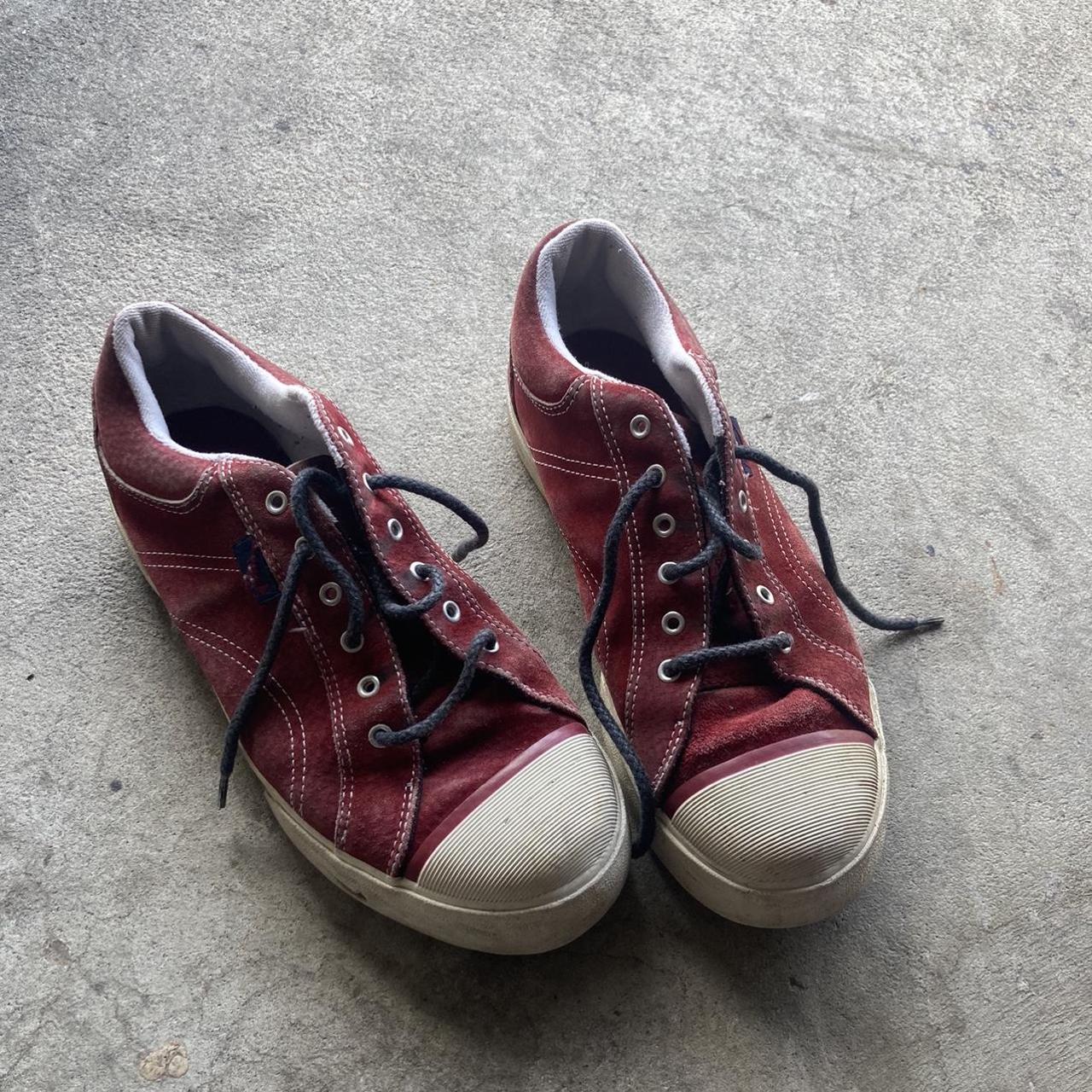 womens nike trainers red