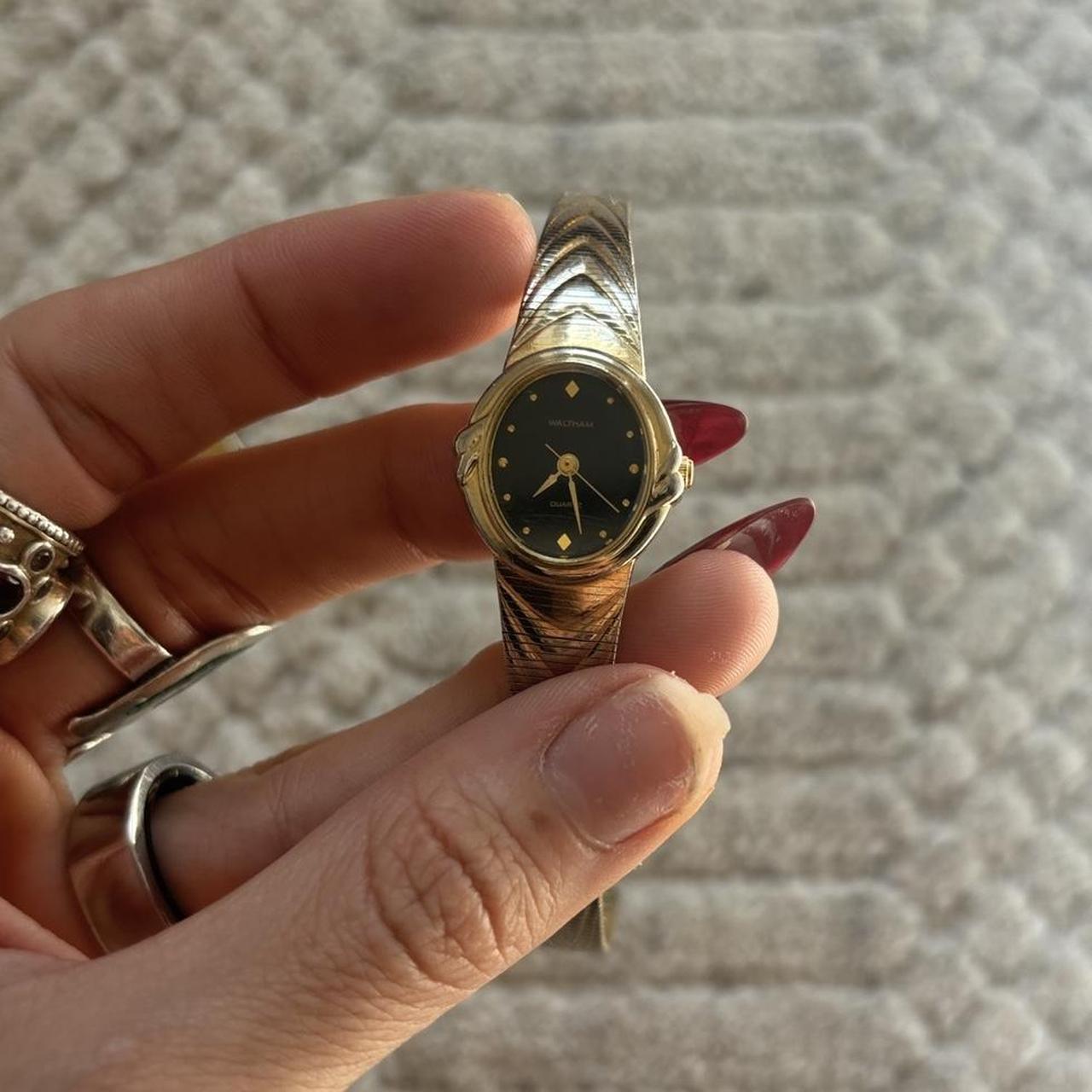 item listed by elenadeguzma
