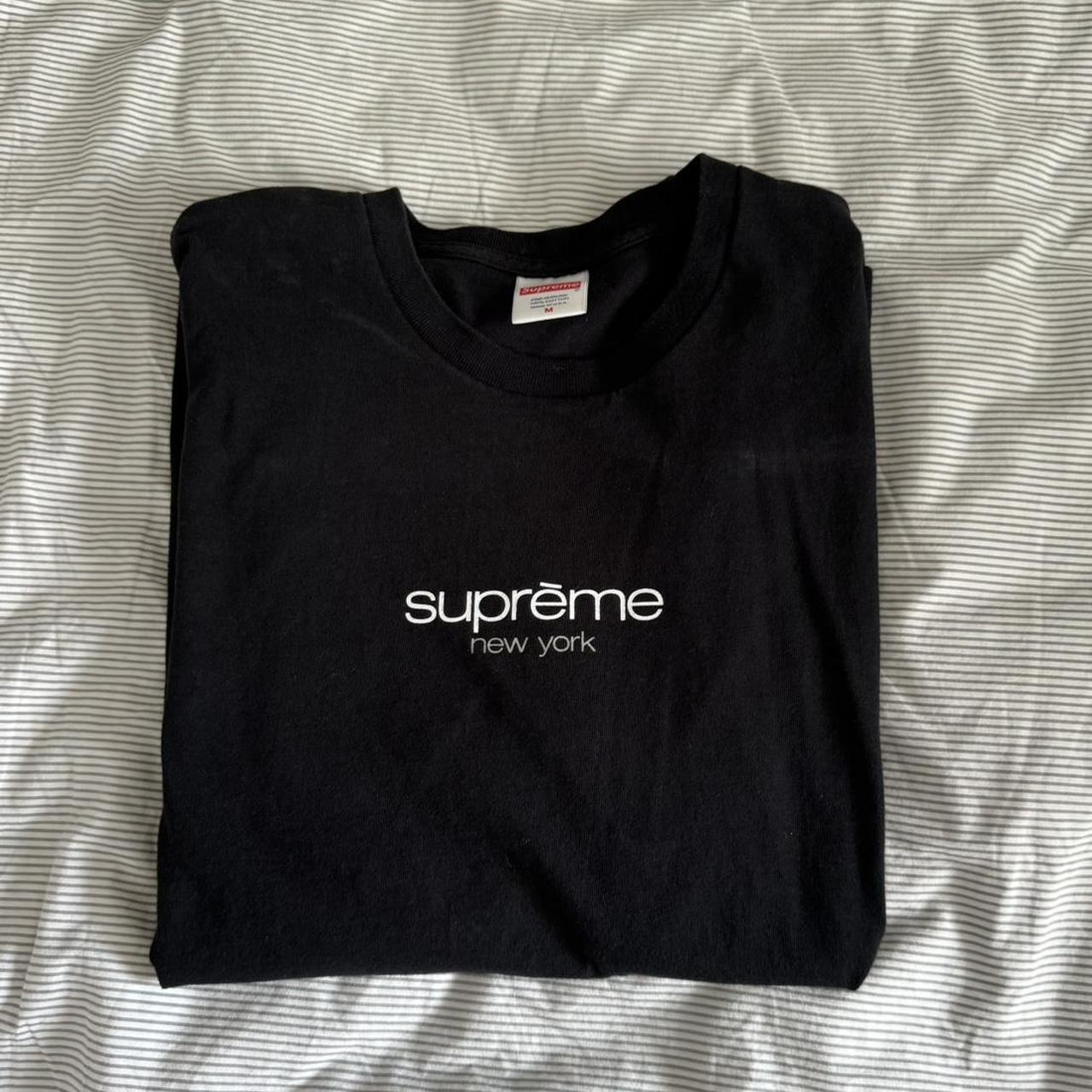 Authentic supreme t shirt hotsell