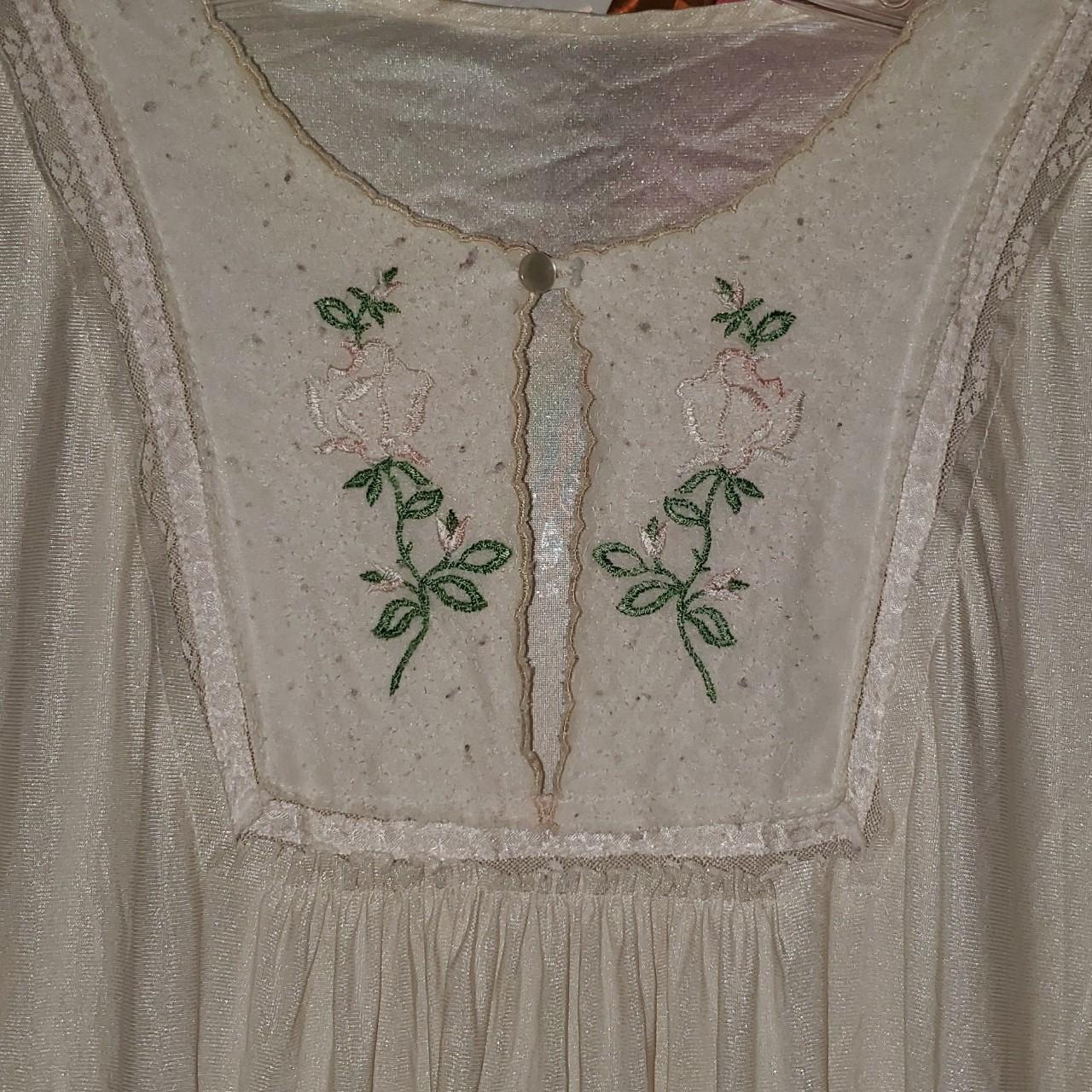 Women's Cream Pajamas Depop