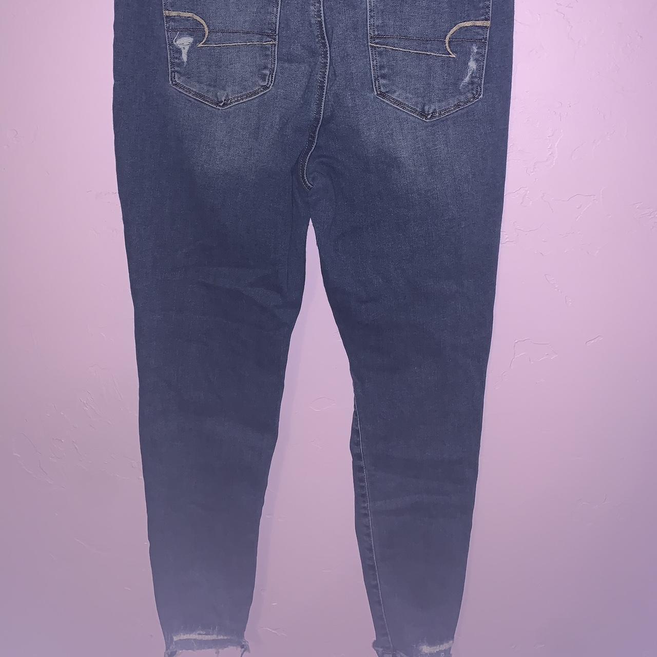 American Eagle ripped jeans lightly worn Depop