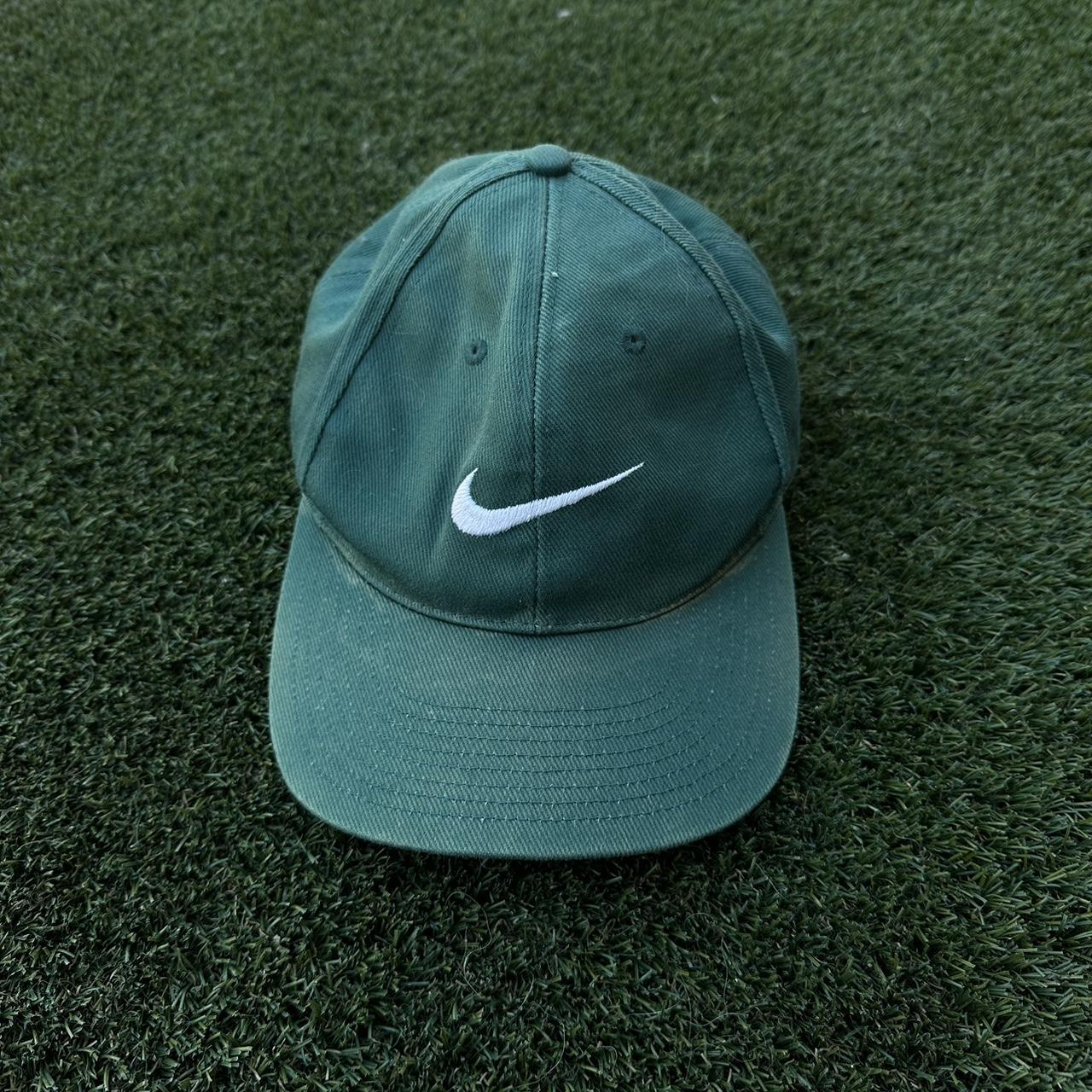 Nike Women's Hat Depop