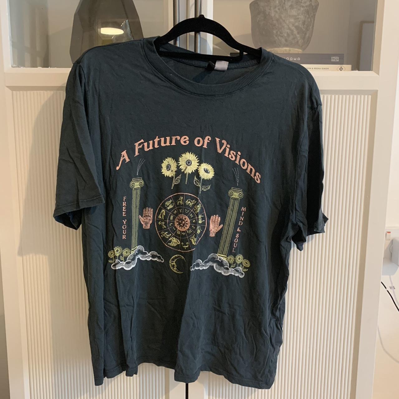 H&M graphic oversized tshirt, size M Depop