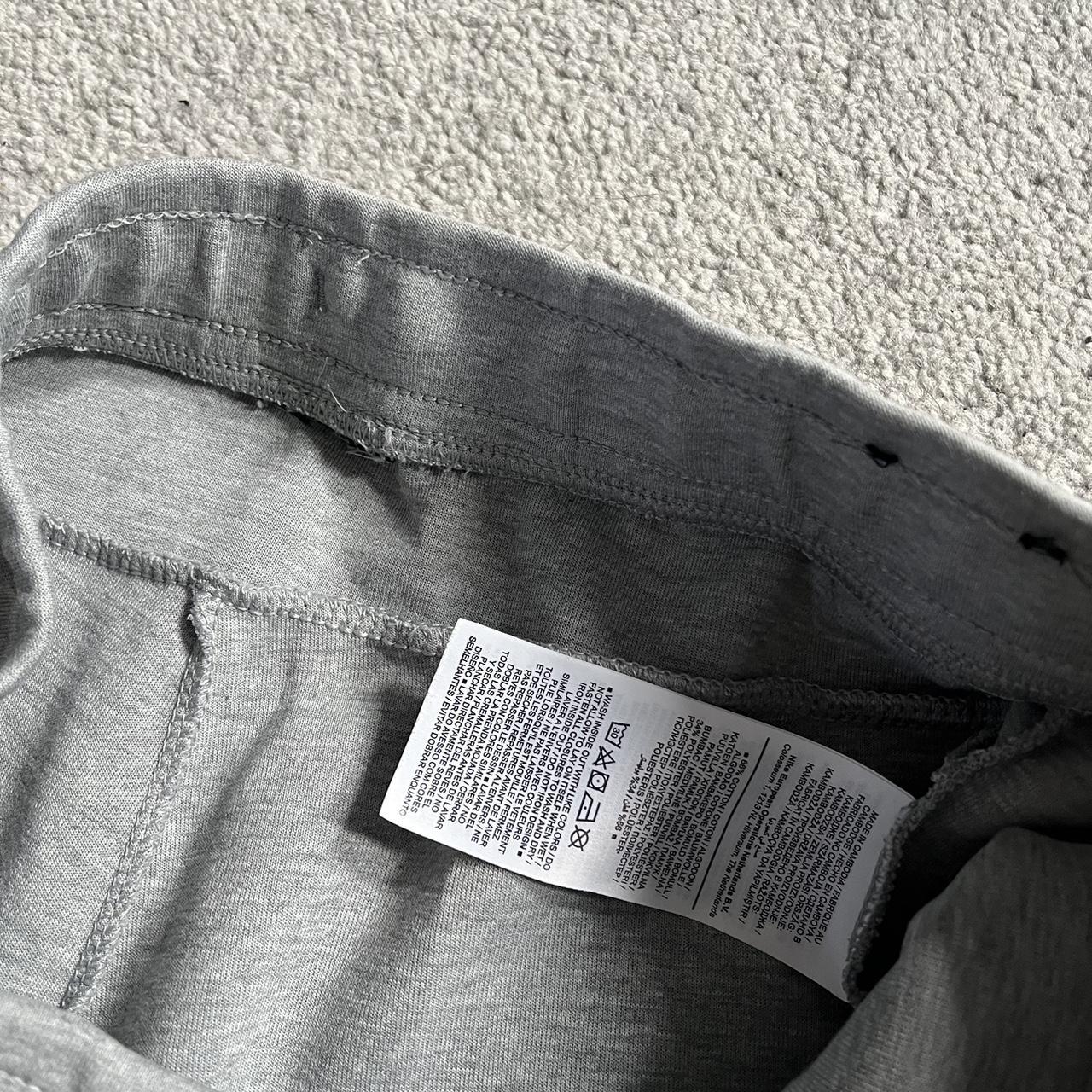 nike tech fleece senior