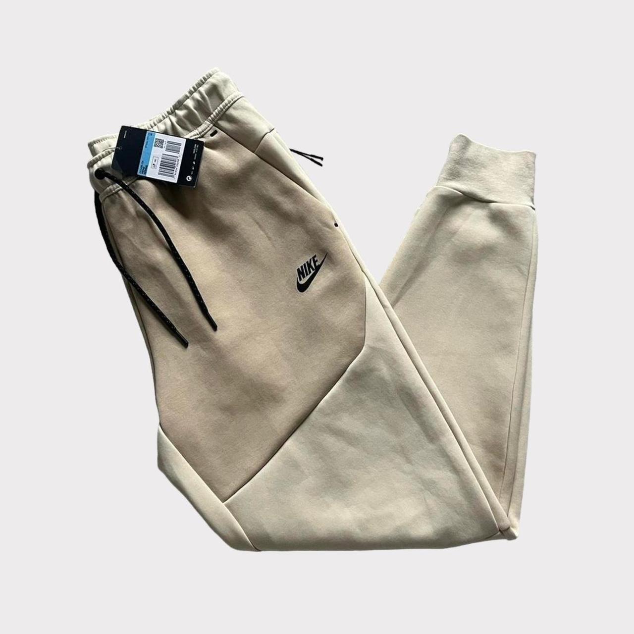 Nike Men's Tan and Cream Joggerstracksuits Depop