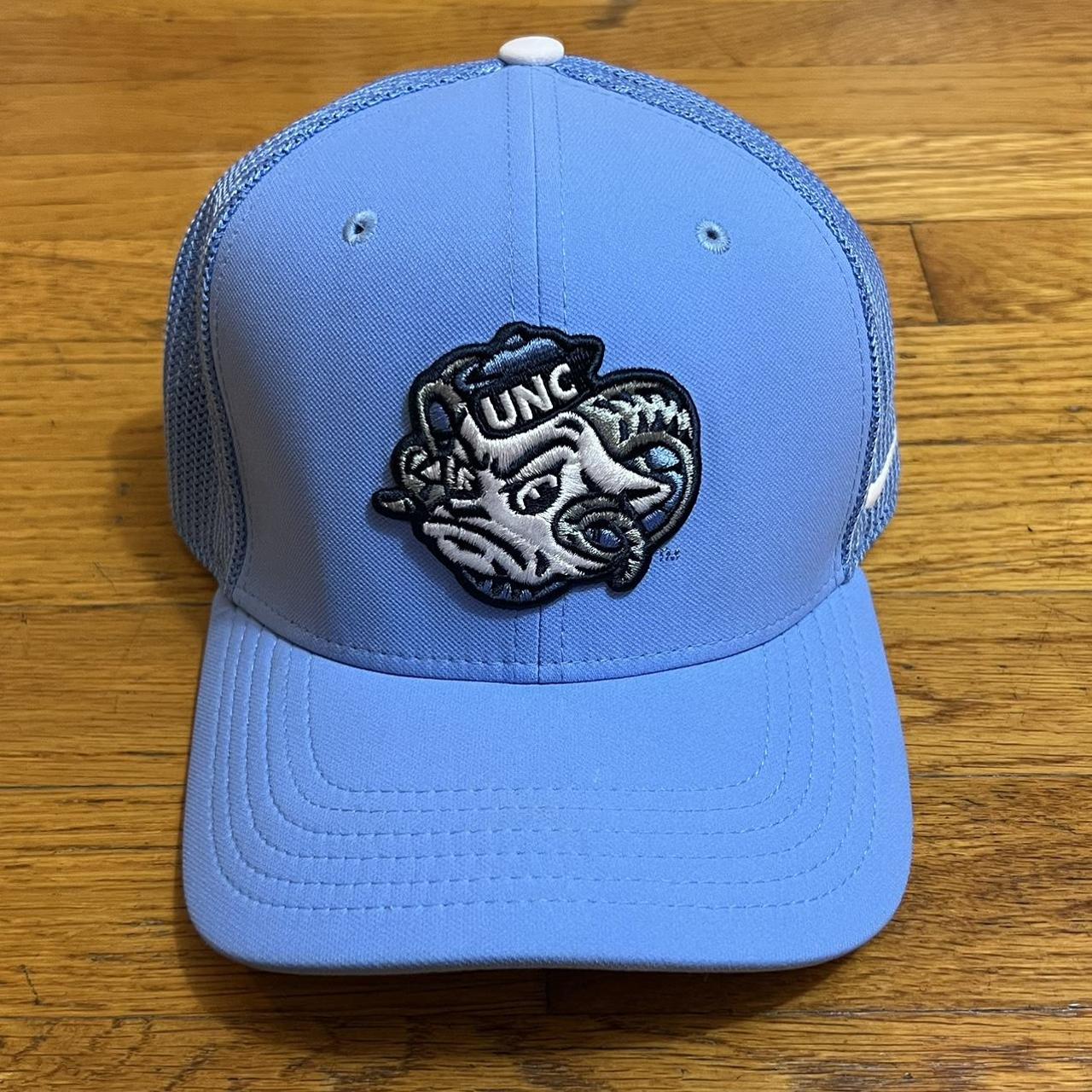 Nike Men's North Carolina Tar Heels Carolina Blue Classic99 Trucker Hat