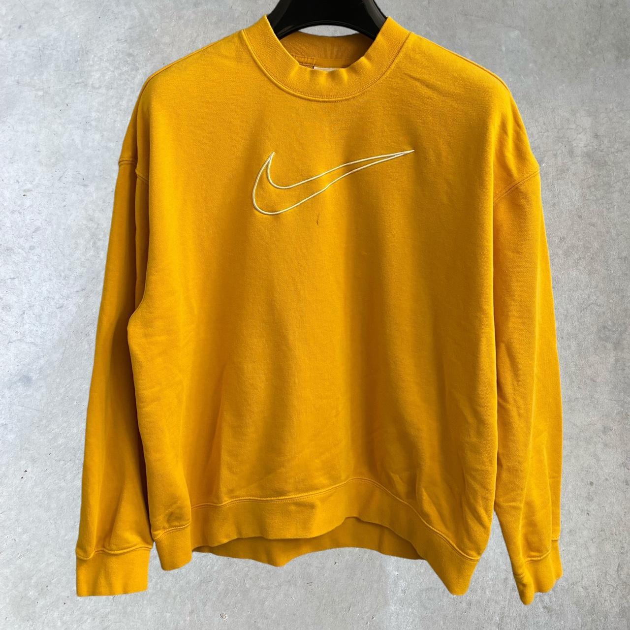 Nike deals mustard jumper