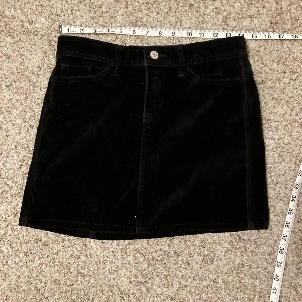 black velvet gap high waisted skirt! 14 Depop