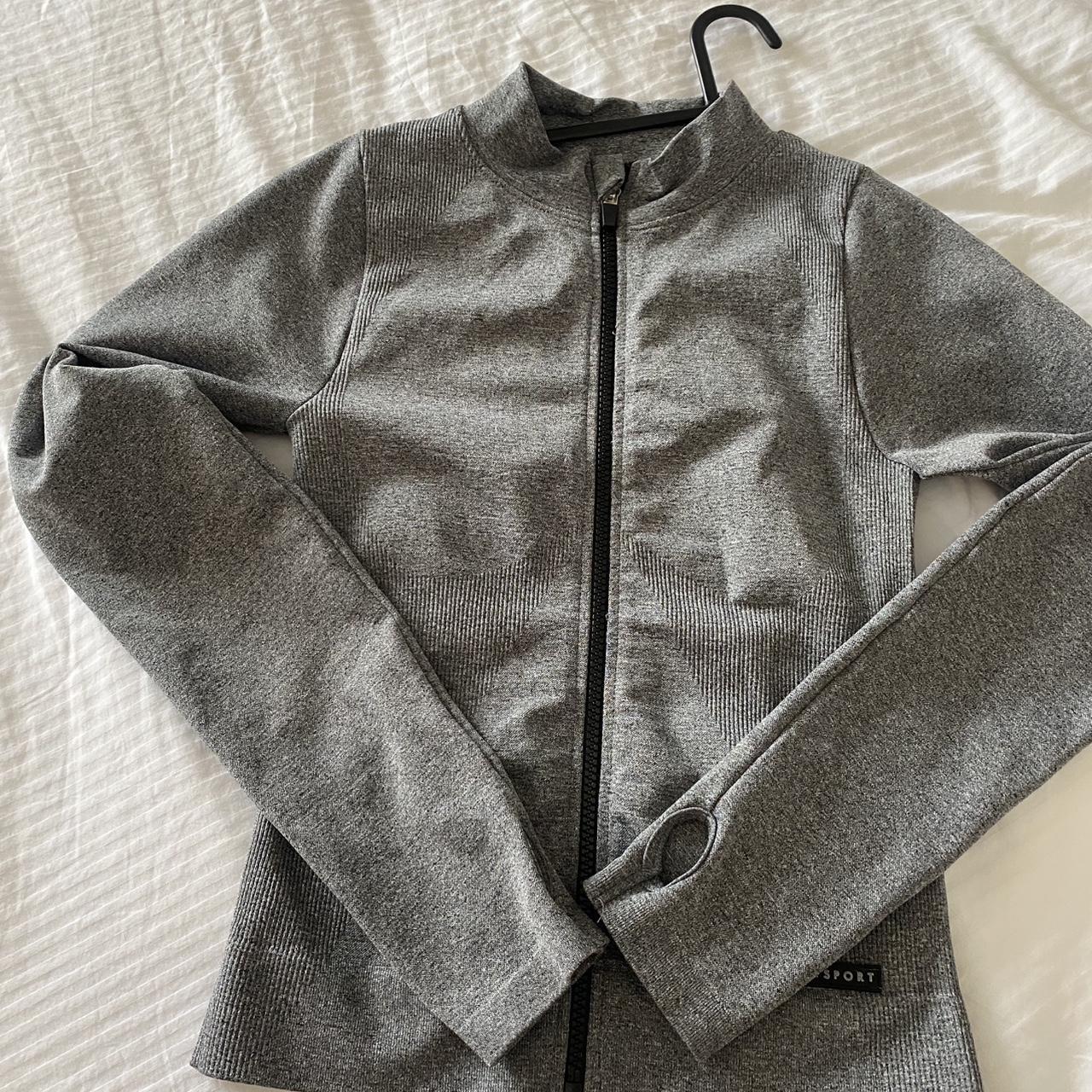 item listed by katelatto