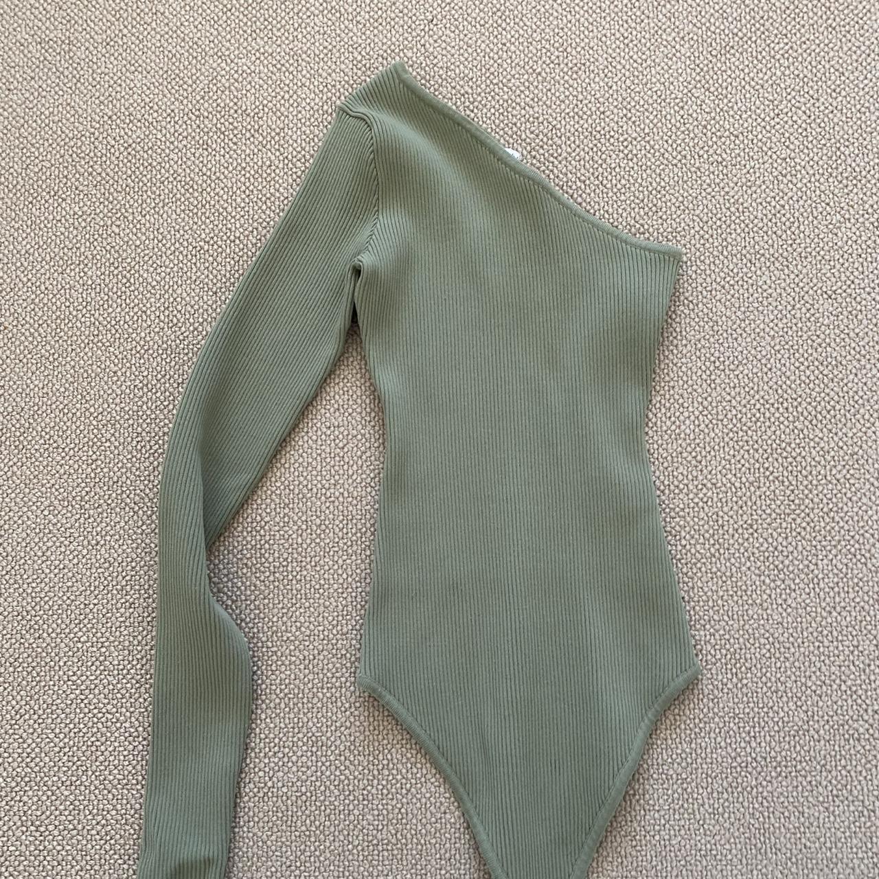item listed by katelatto