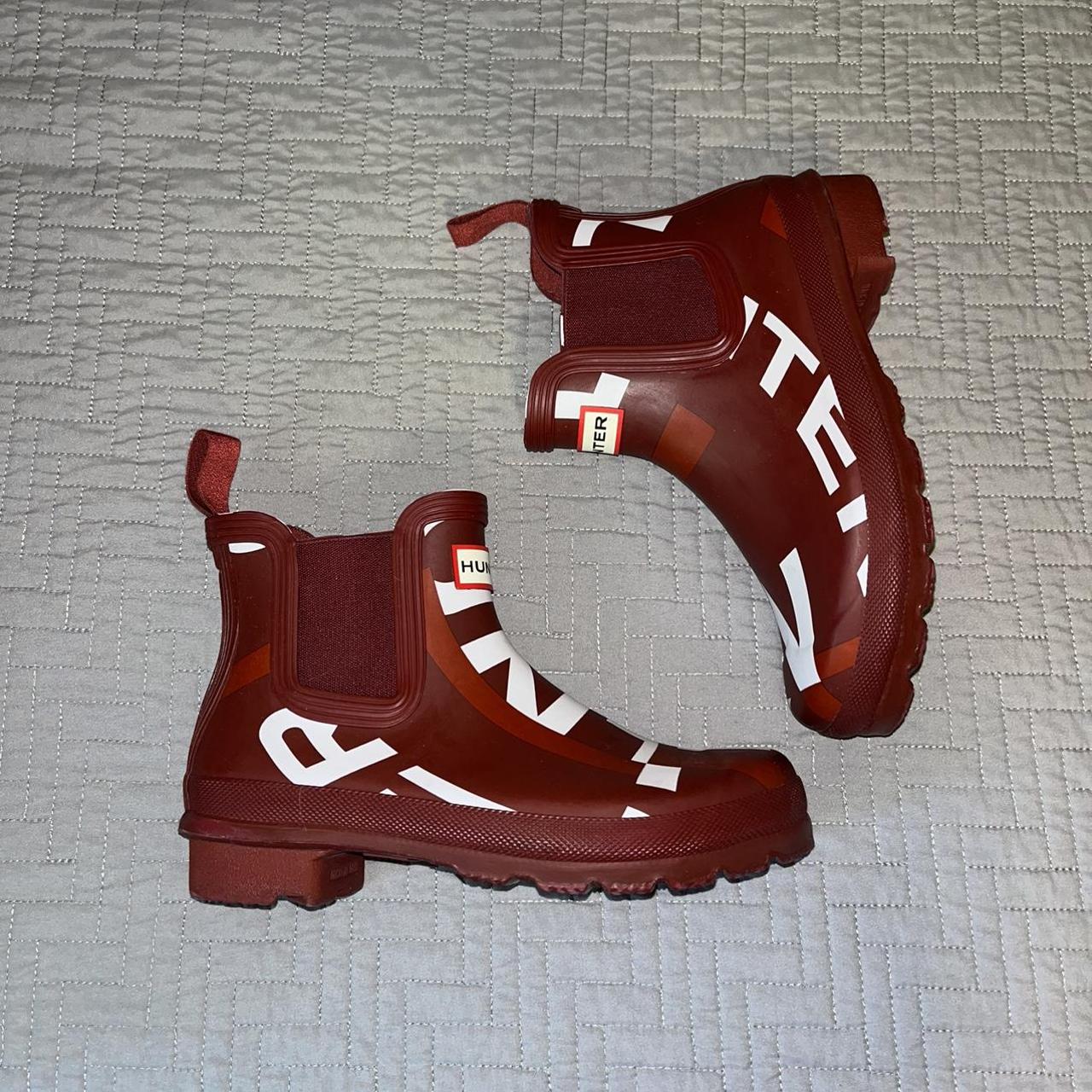 Hunter exploded logo hot sale chelsea boots