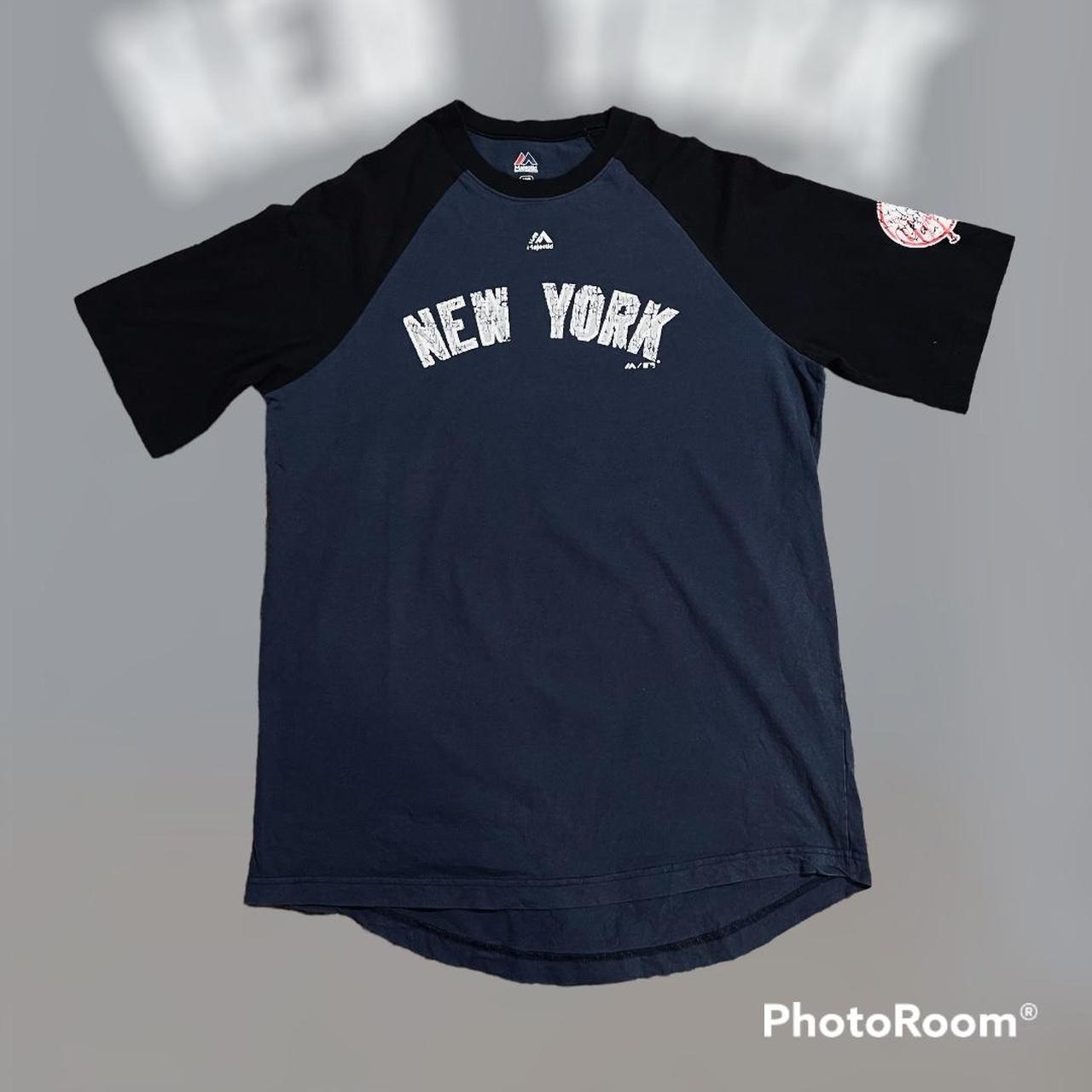 Majestic Men's New York Yankees Grey Official Logo T-Shirt