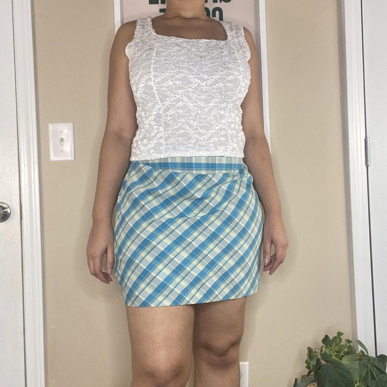 Plaid mini shop skirt size 10