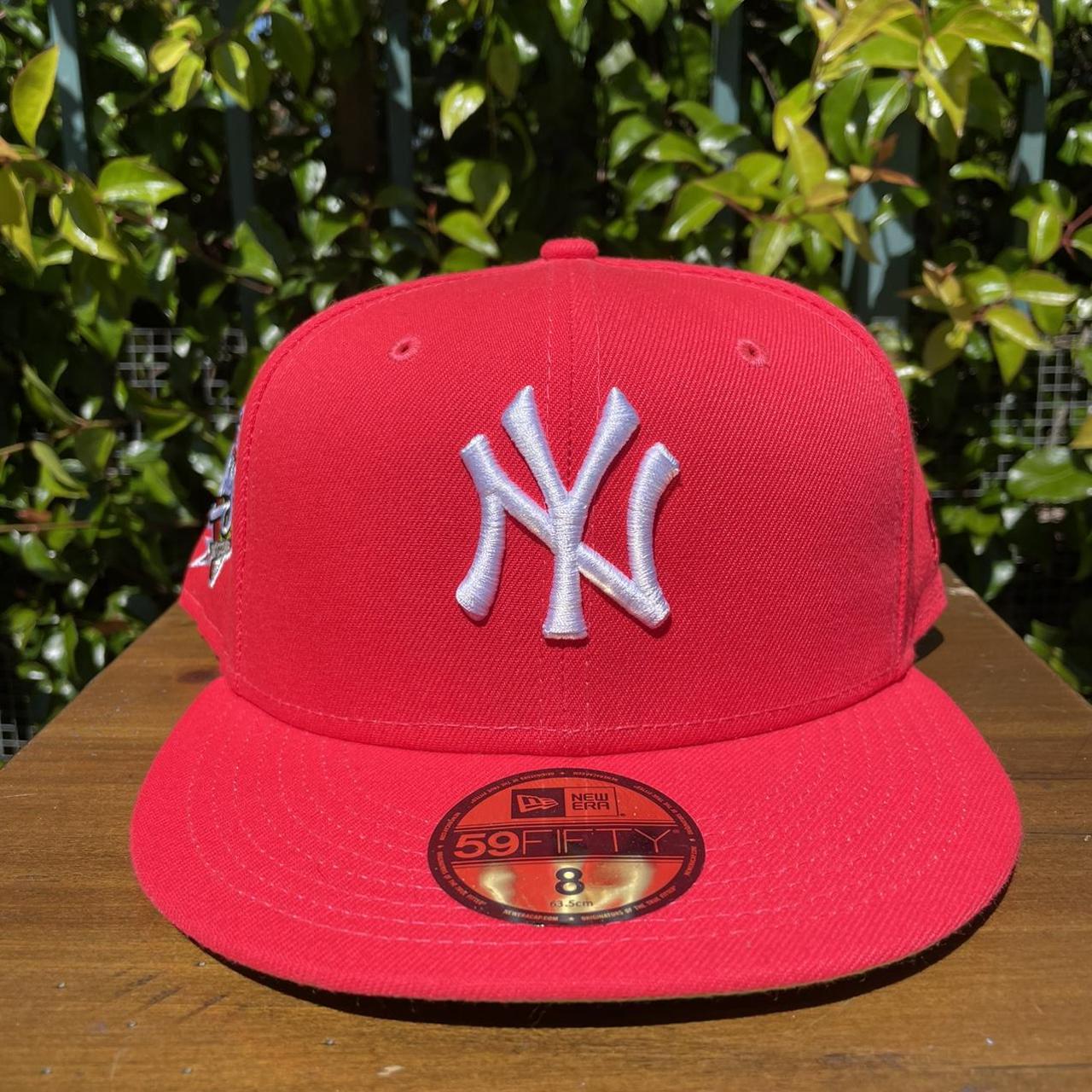 HatClub Exclusive - New York Yankees Volt... - Depop