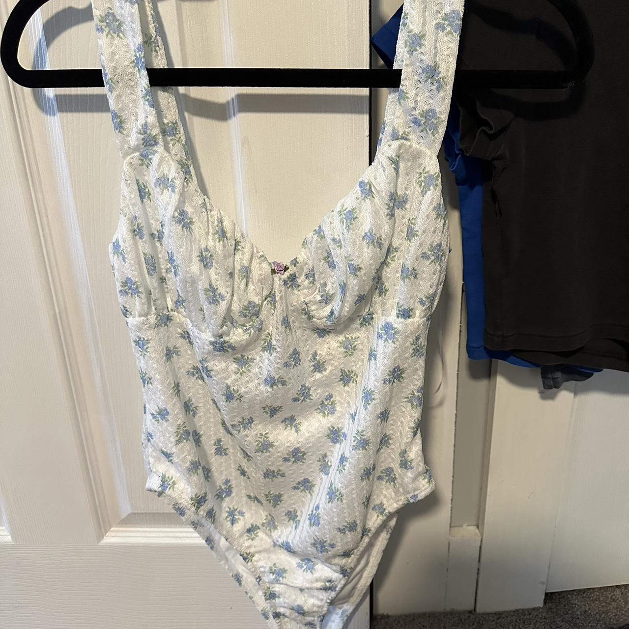 item listed by brittanyyyelizabethhh