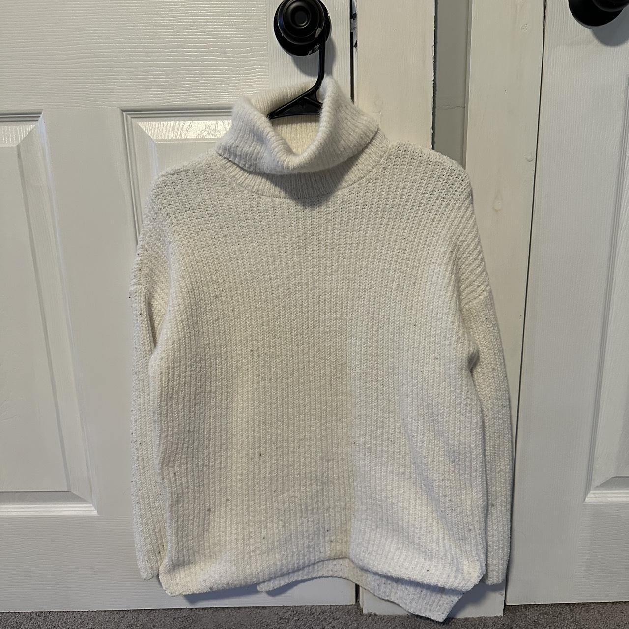 item listed by brittanyyyelizabethhh