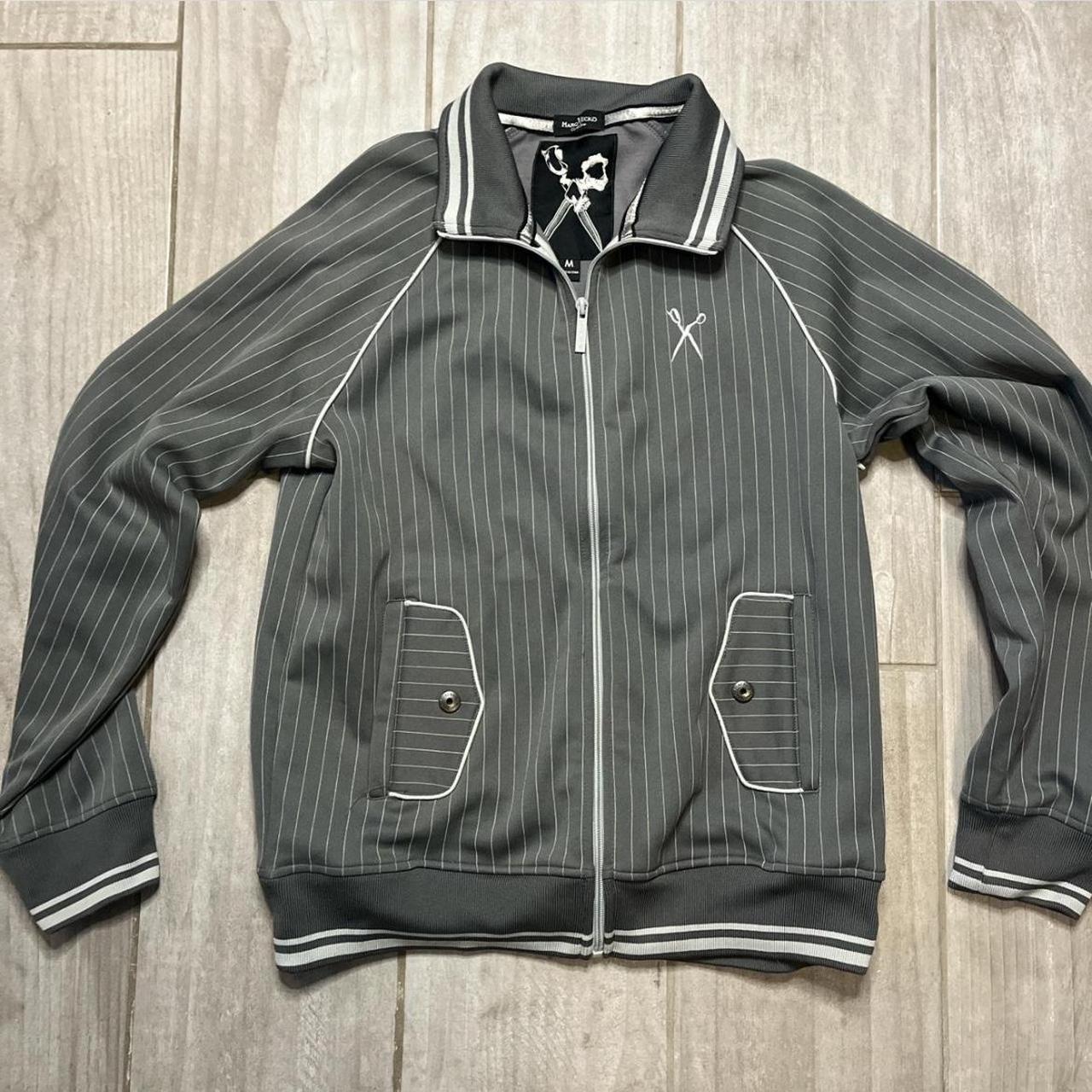 item listed by threepointthrift