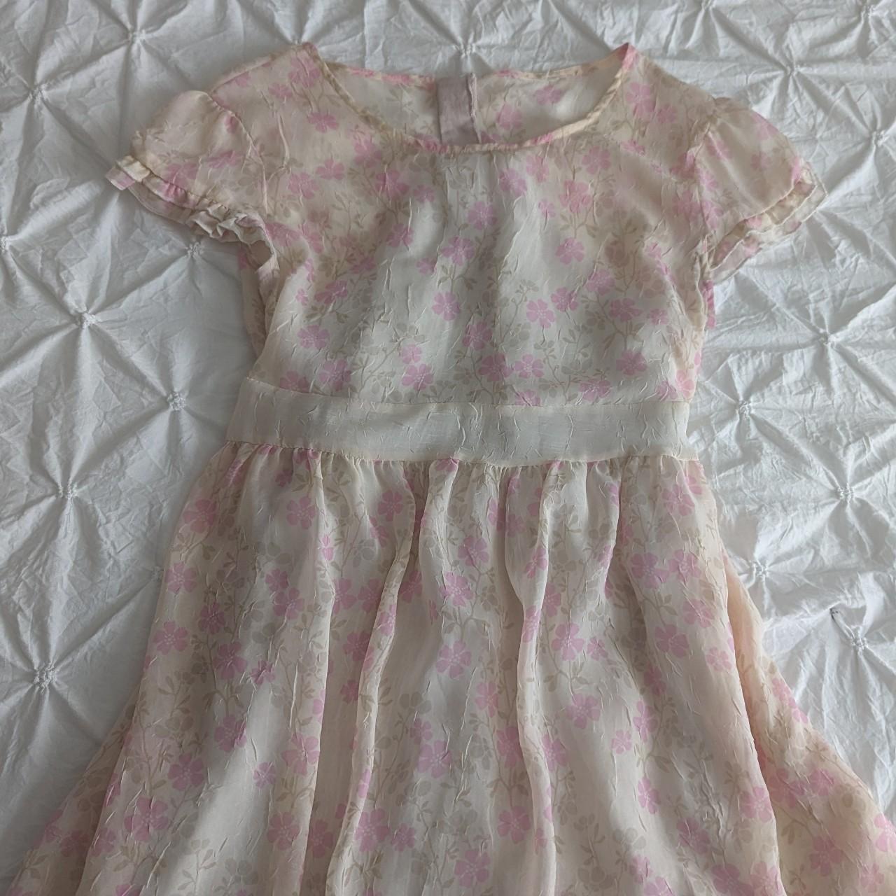 flower garden dress ♡ kind of worn nd... - Depop