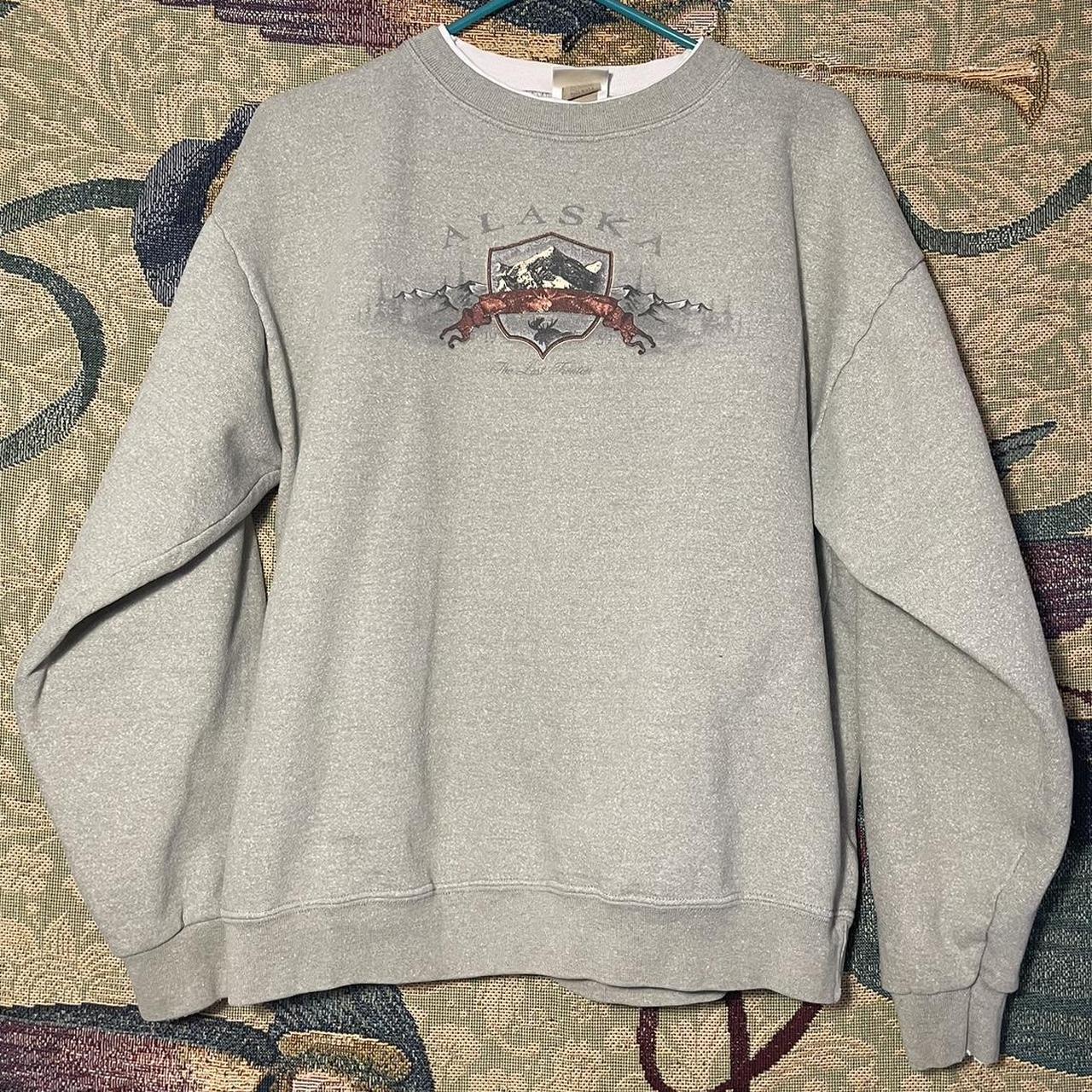 •Vintage Alaska crew neck sweater sweatshirt •thick... - Depop