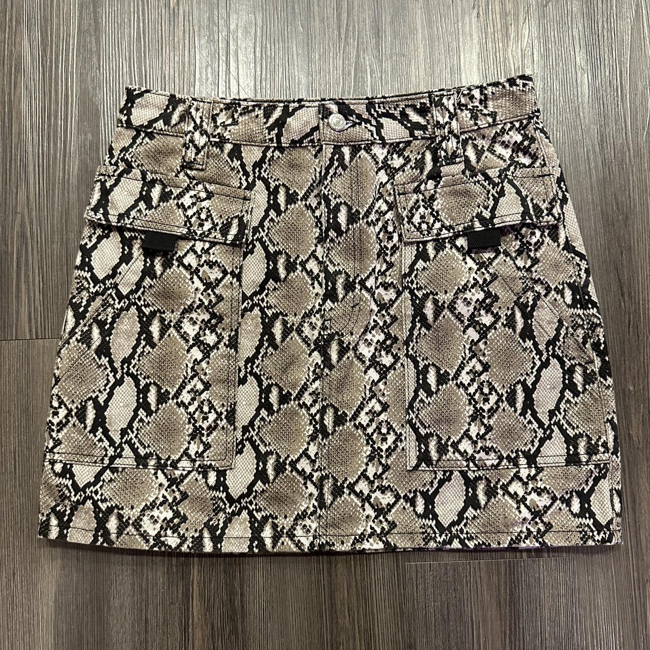 Snake Skin Print Mini Skirt Super Cute And Perfect Depop