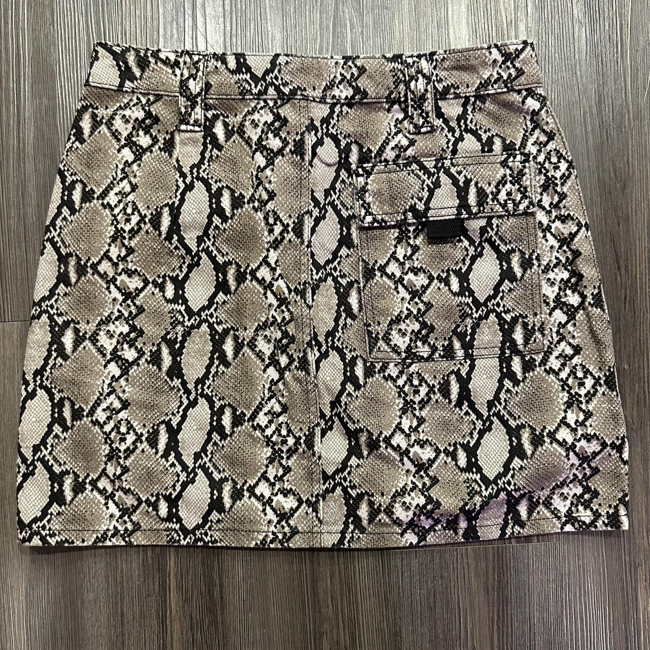 Snake Skin Print Mini Skirt Super Cute And Perfect Depop