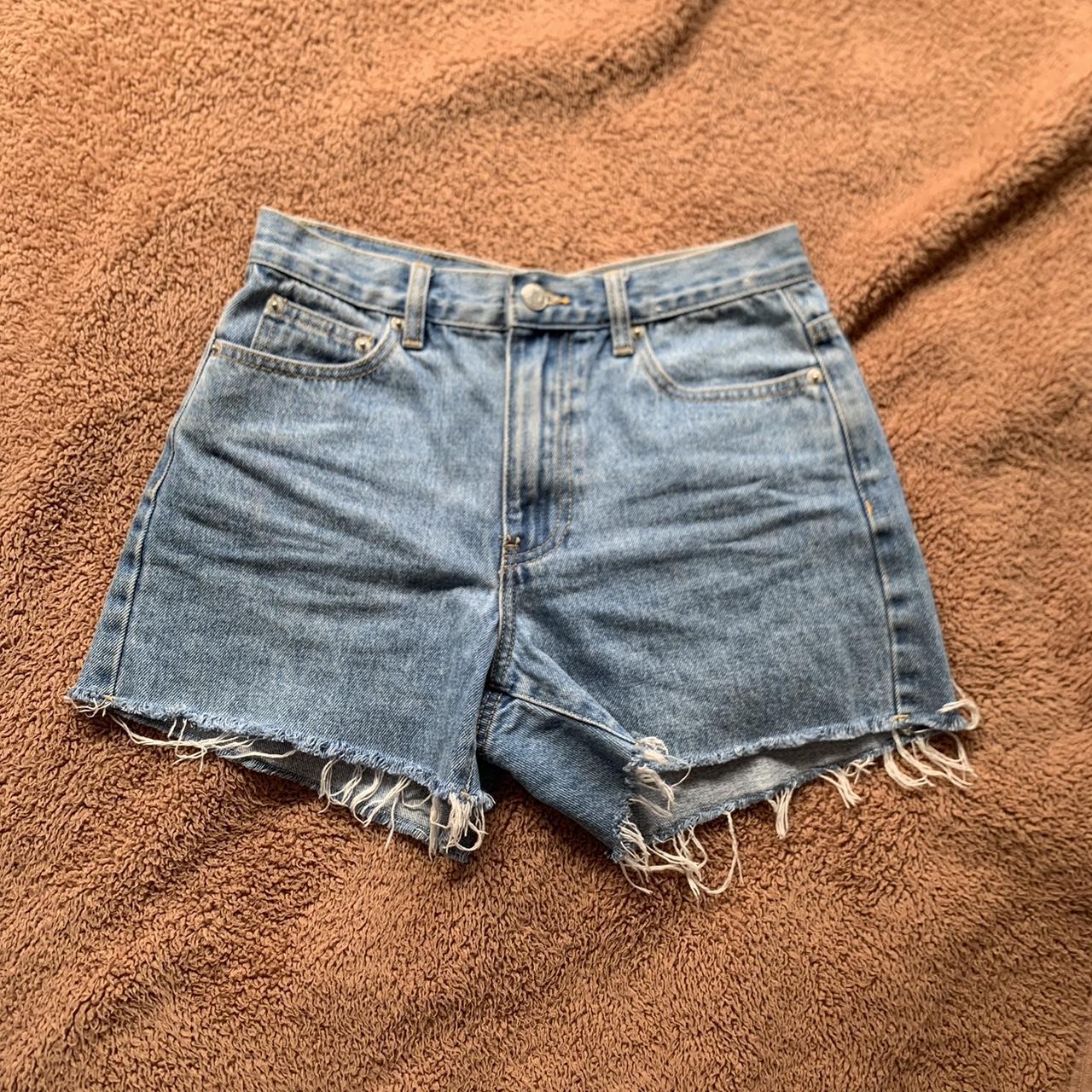 glassons relaxed denim shorts size 6, modelled on a... - Depop