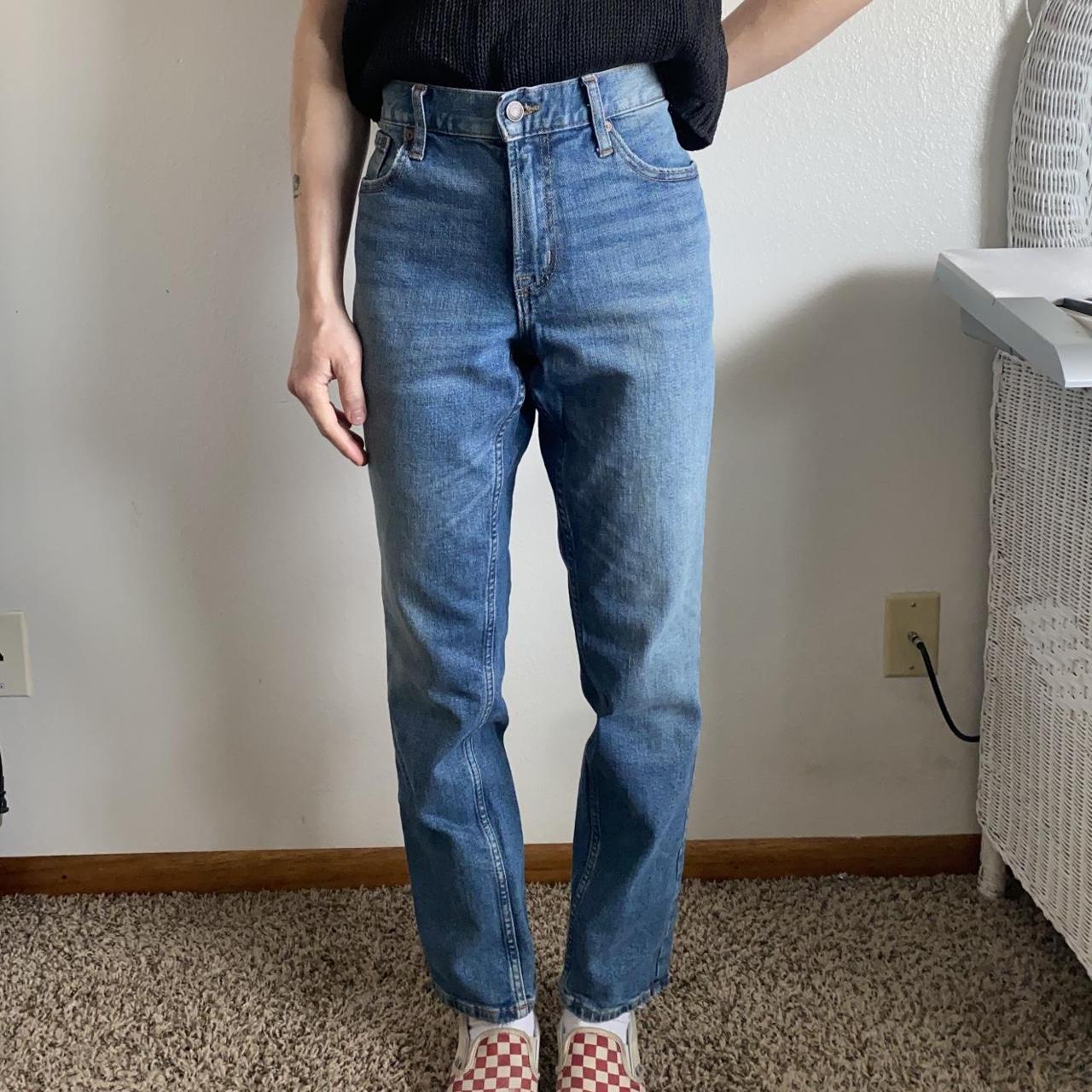 Old navy jeans Tag reads 29x30 but fits like 31W Depop