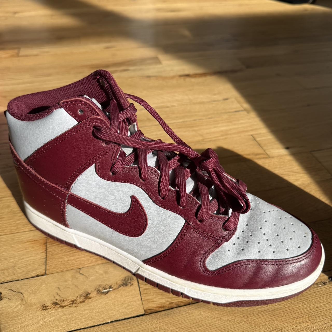 mens nike burgundy trainers