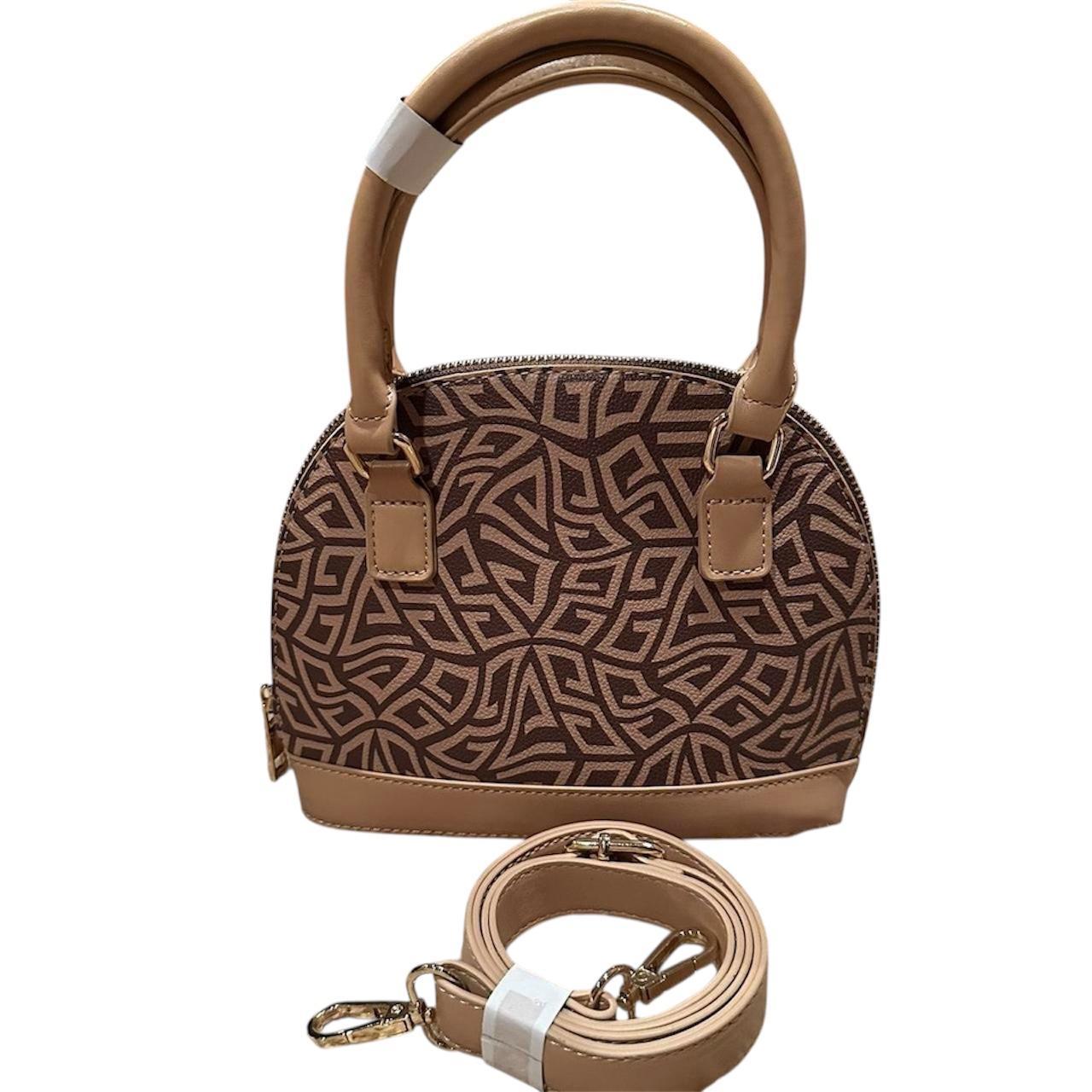 item listed by cutecutecute