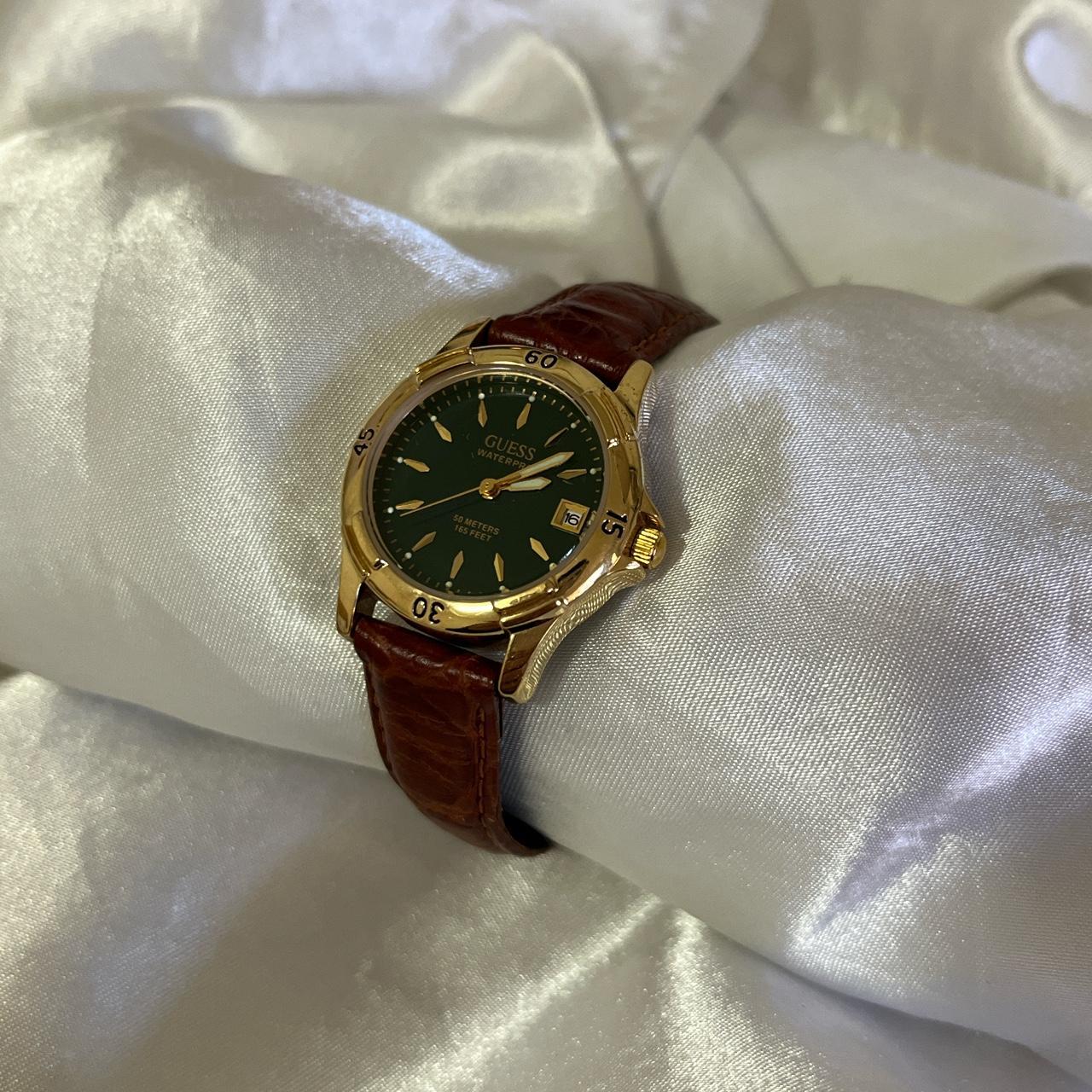 Guess watch green discount face