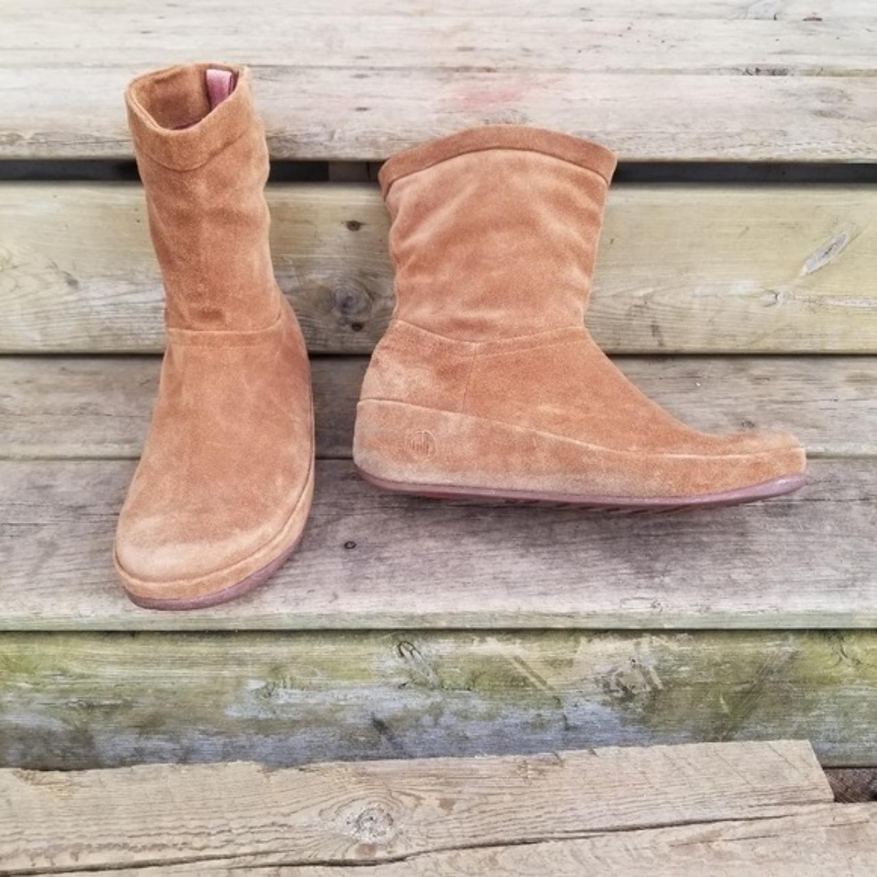 Loaff sales fitflop boots