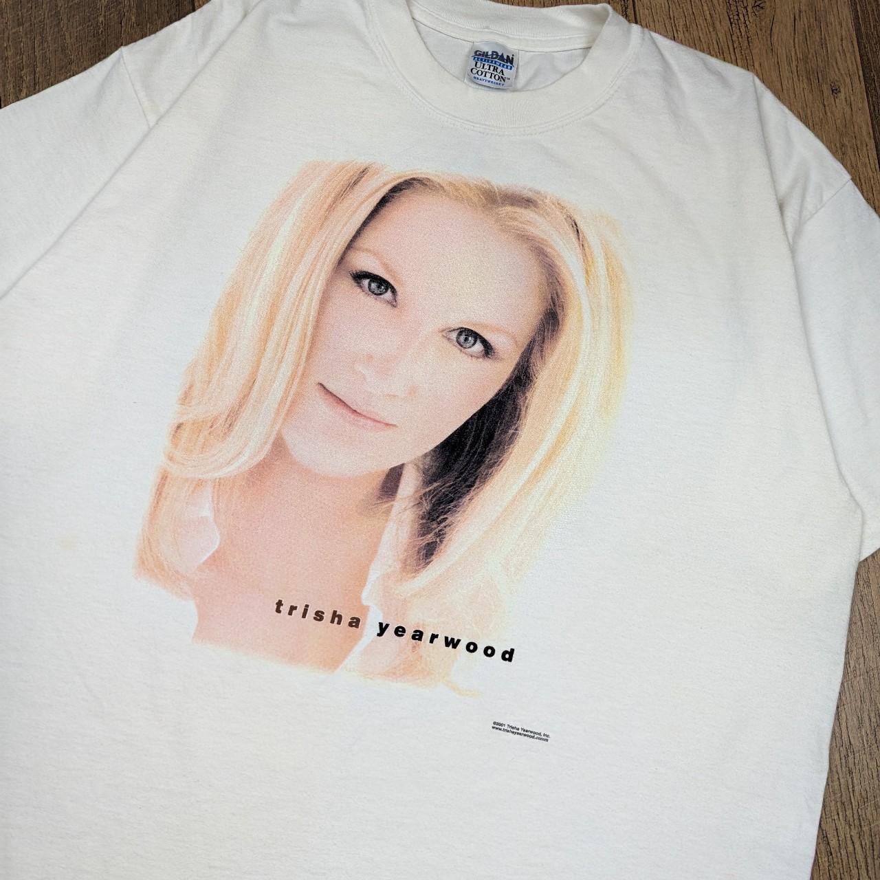 Trisha Yearwood Essential T-Shirt for Sale by Snowbirdzzz