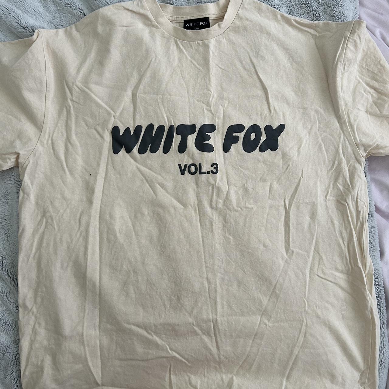 white fox offstage tee in pebble 🥥 yellow & grey... - Depop