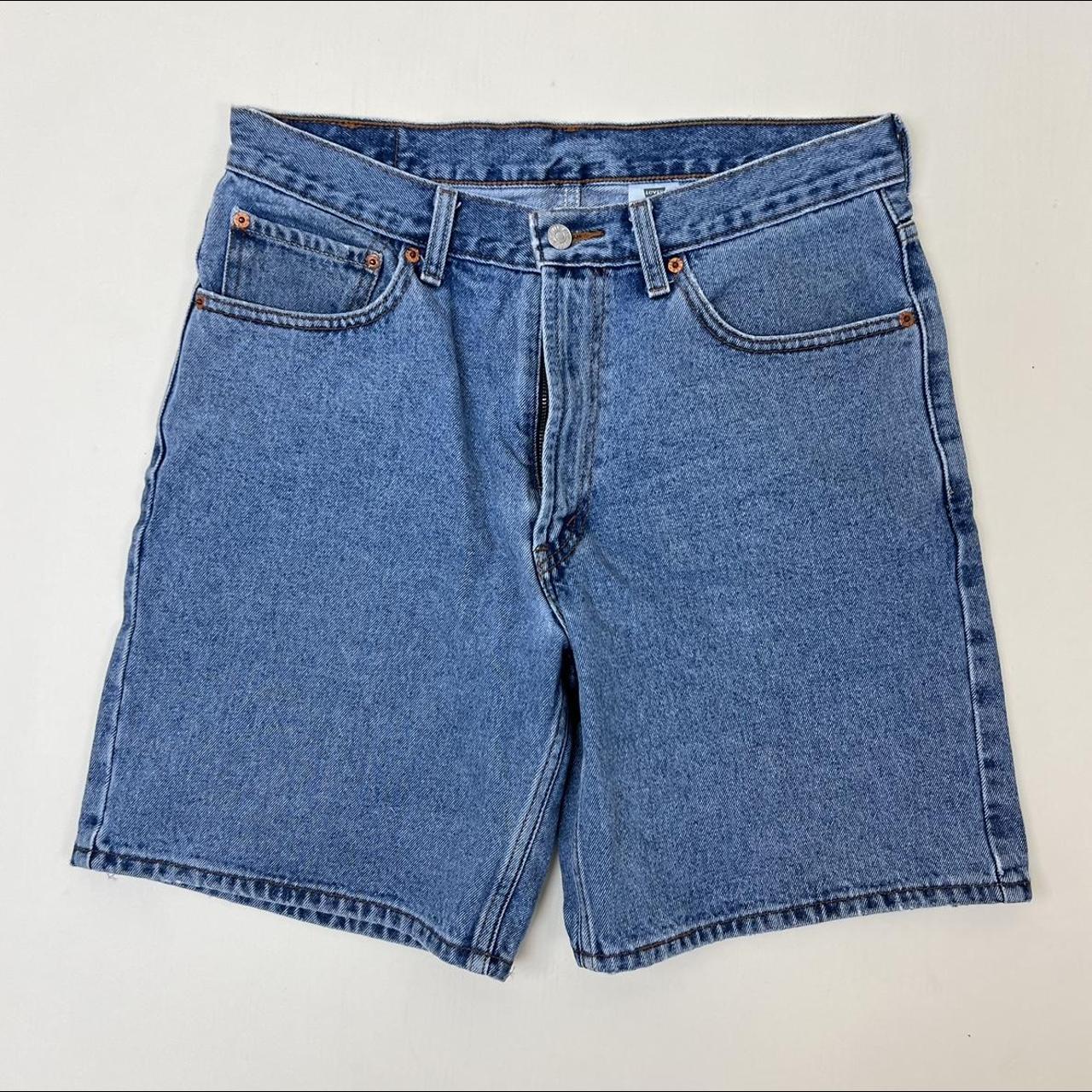 Levi’s 550 light wash jean shorts Vintage... - Depop