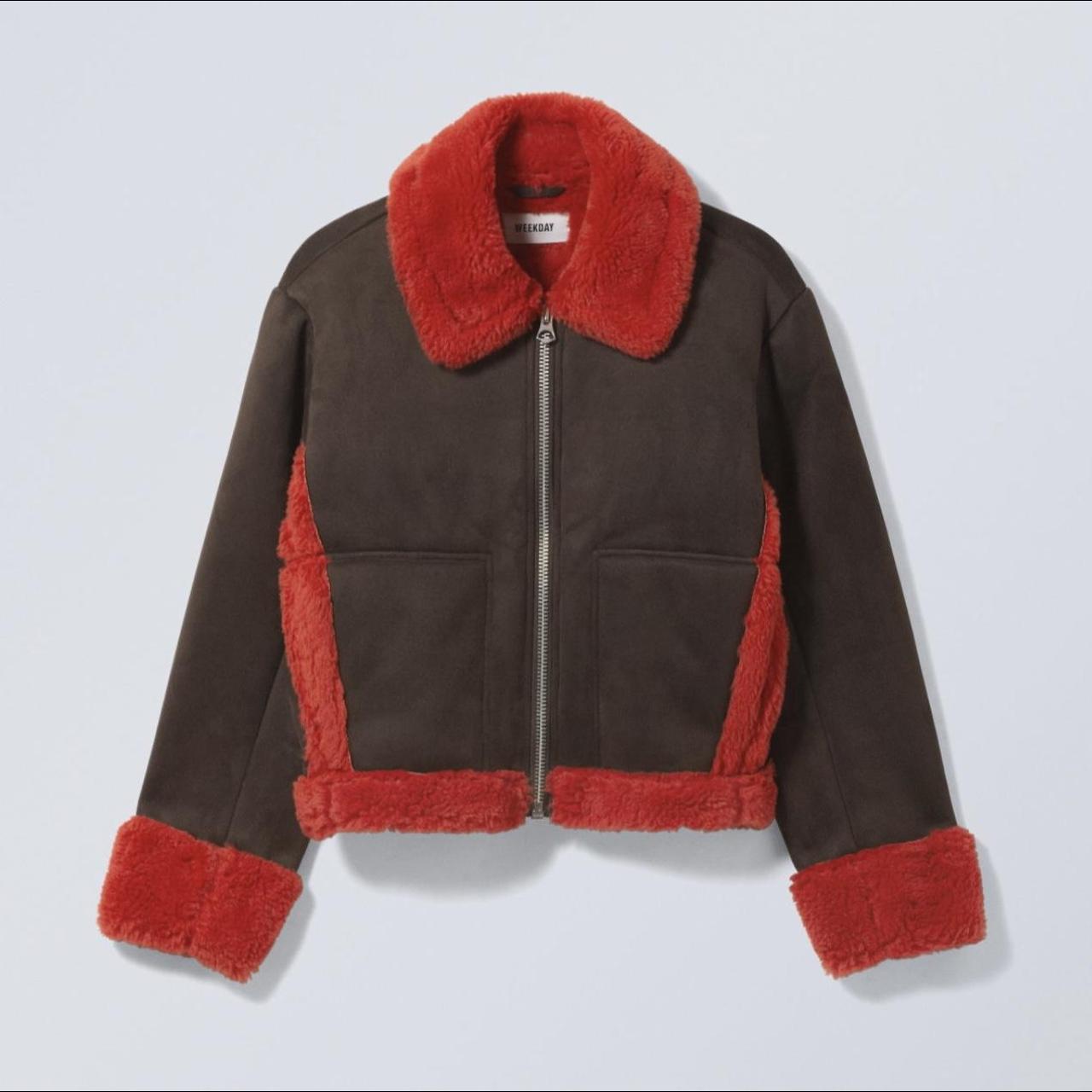 Weekday Enzo Shearling Jacket , Colour: Brown/red...
