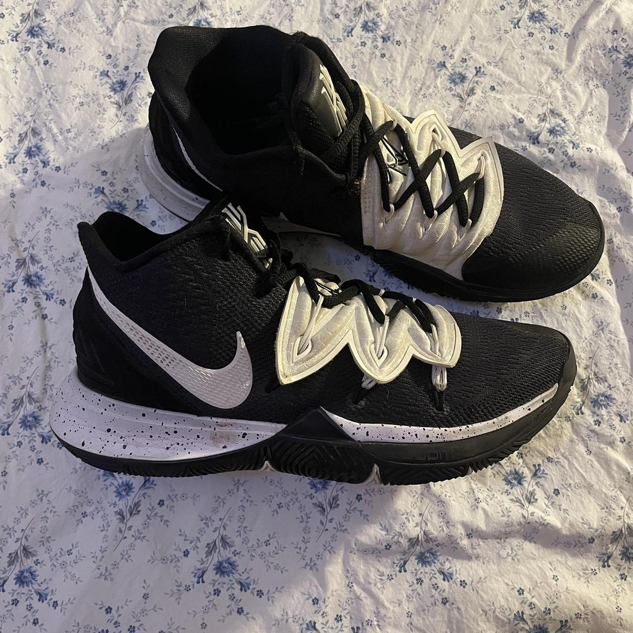 Nike Kyrie 5 fashion Black Magic