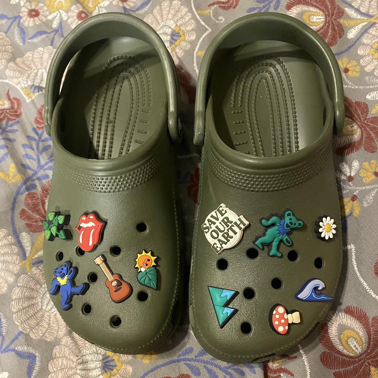Army Green Crocs With Jibbitz CROCS Classic Clog Army Green – Stencil