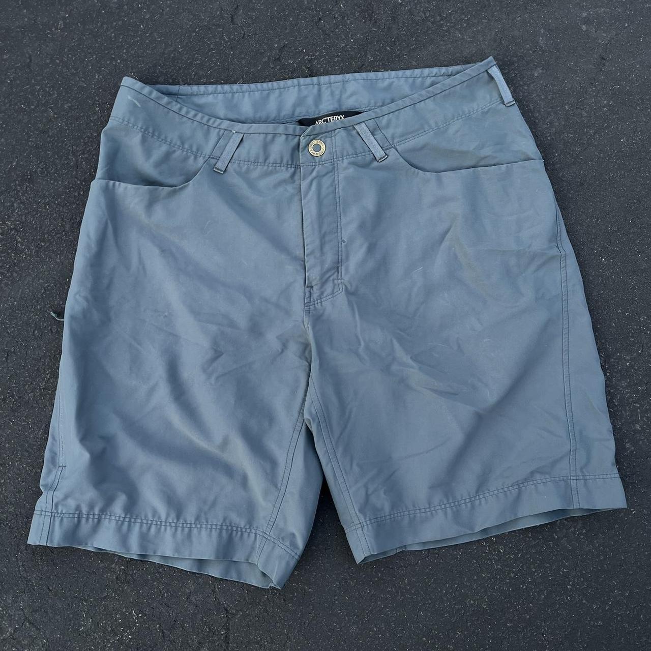 mens arc’teryx shorts -size... - Depop