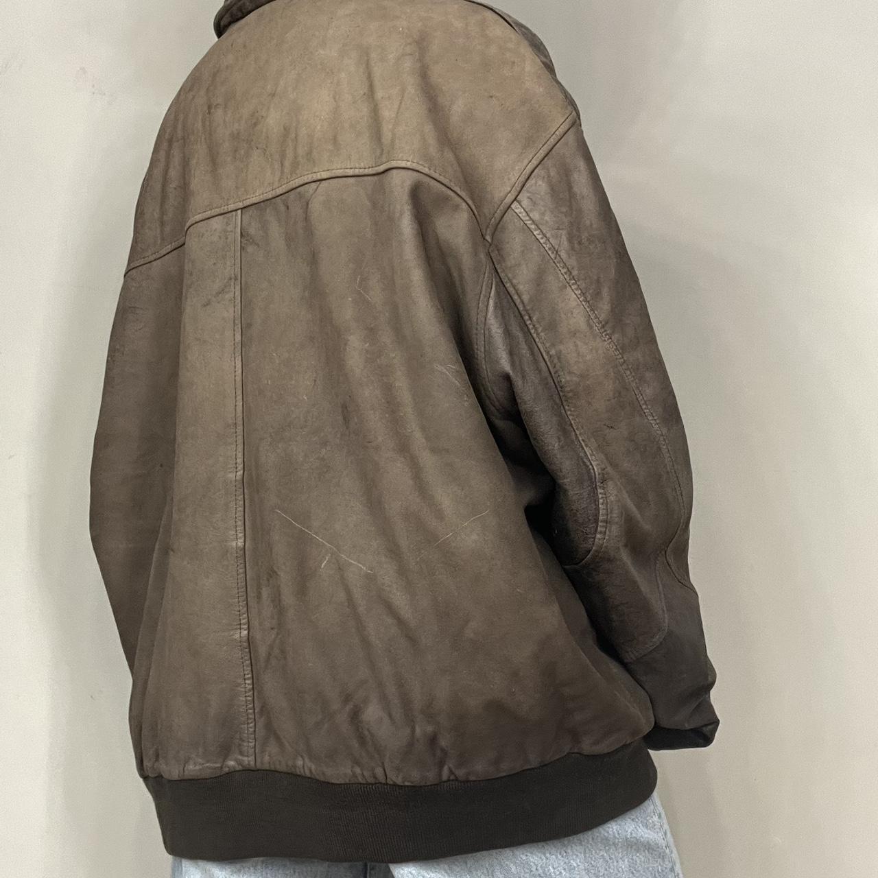 Vintage 90s leather bomber jacket. Very oversized | Depop