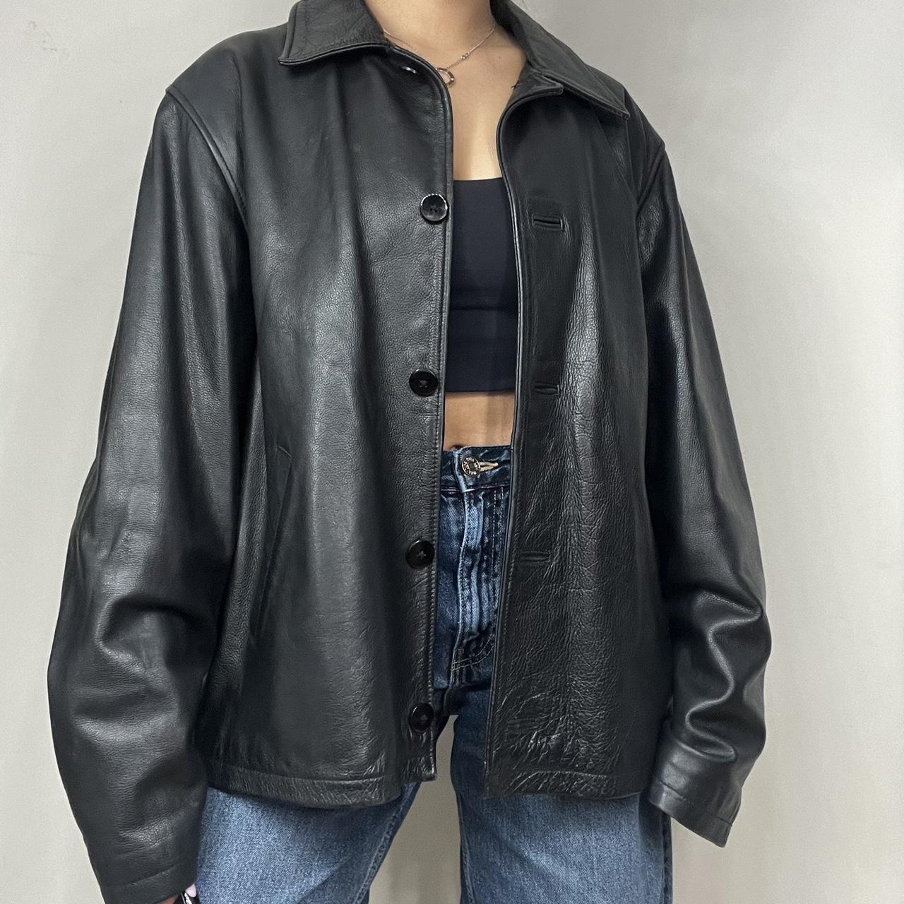 item listed by tamaraozeki12