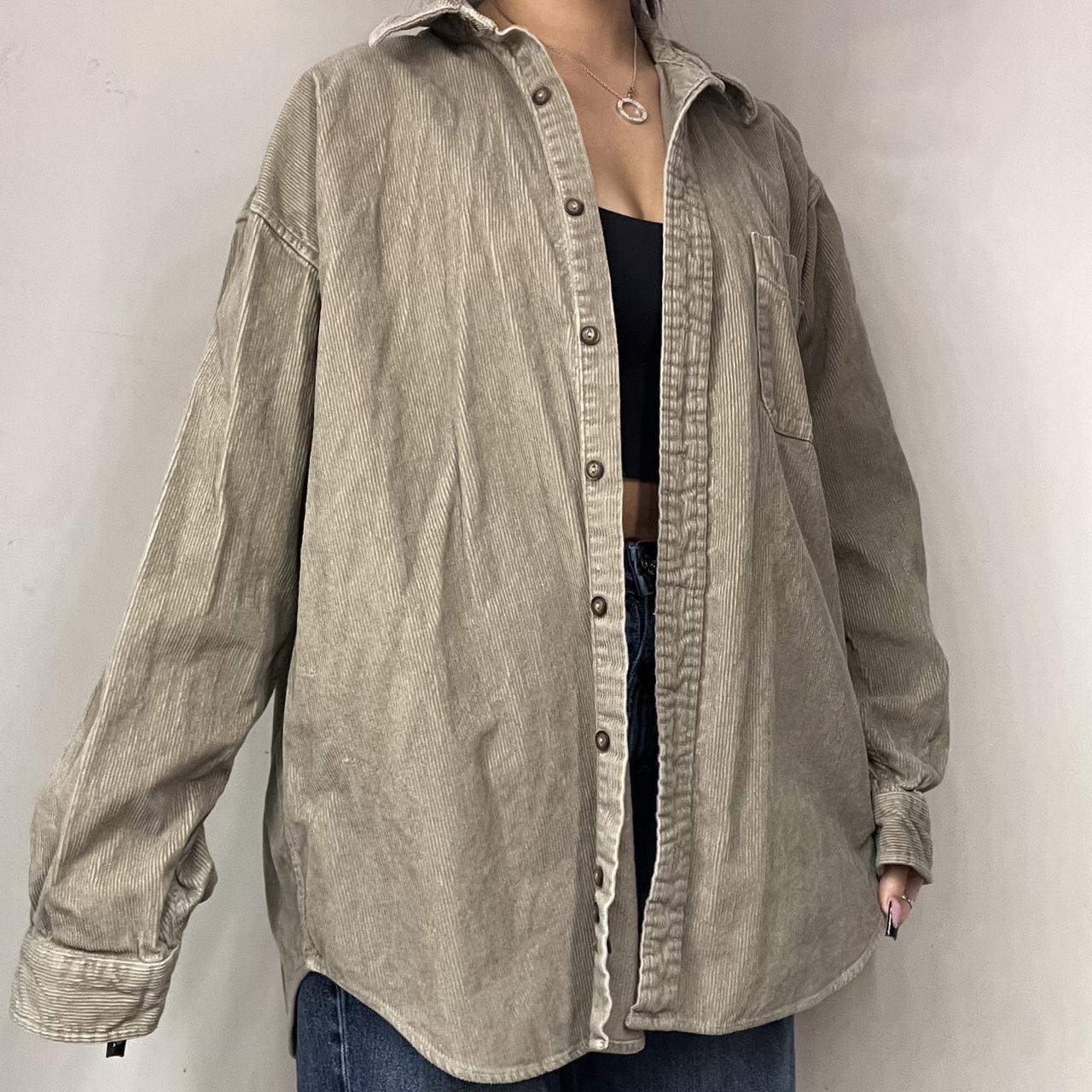 item listed by tamaraozeki12