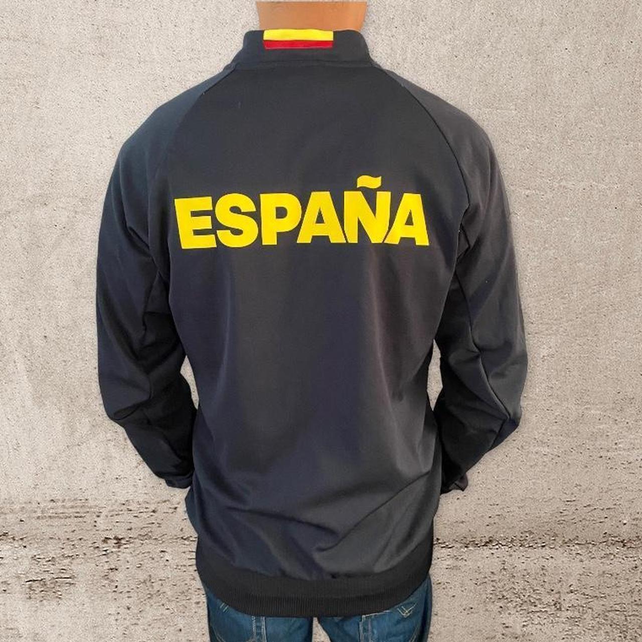 Adidas Men's Black and Yellow Jacket Depop