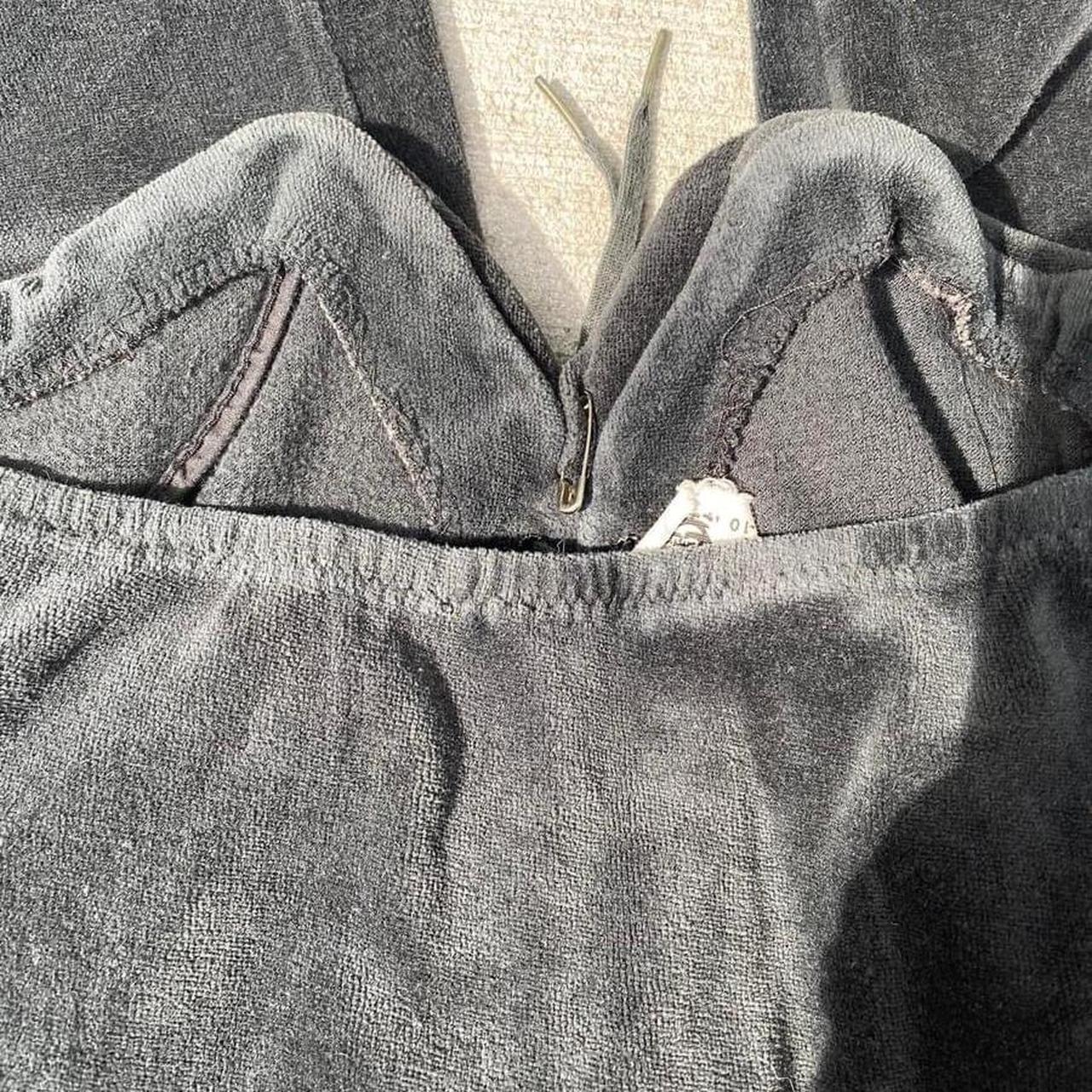 💎Here's a special rare gem for you all! 1980s black | Depop