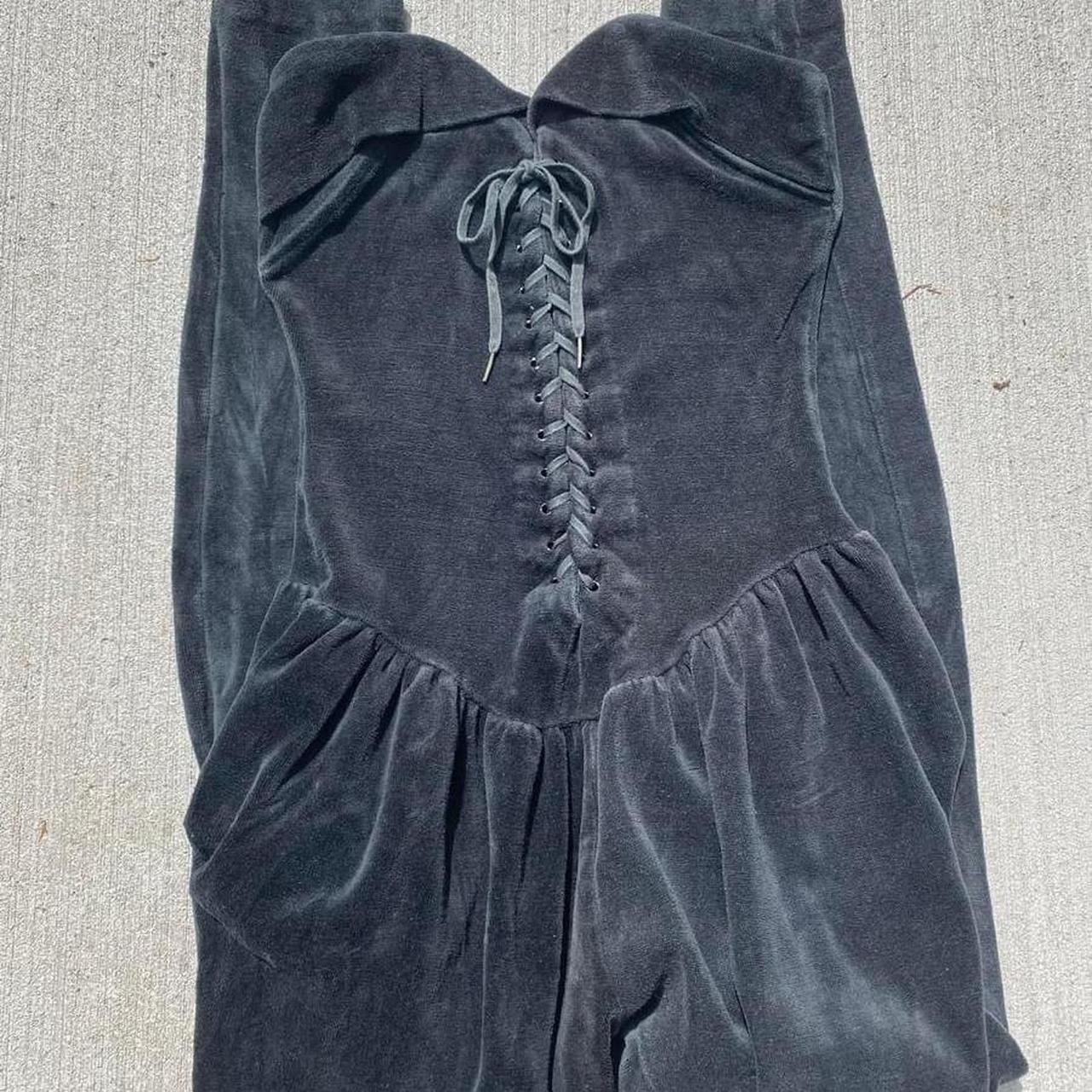 💎Here's a special rare gem for you all! 1980s black | Depop