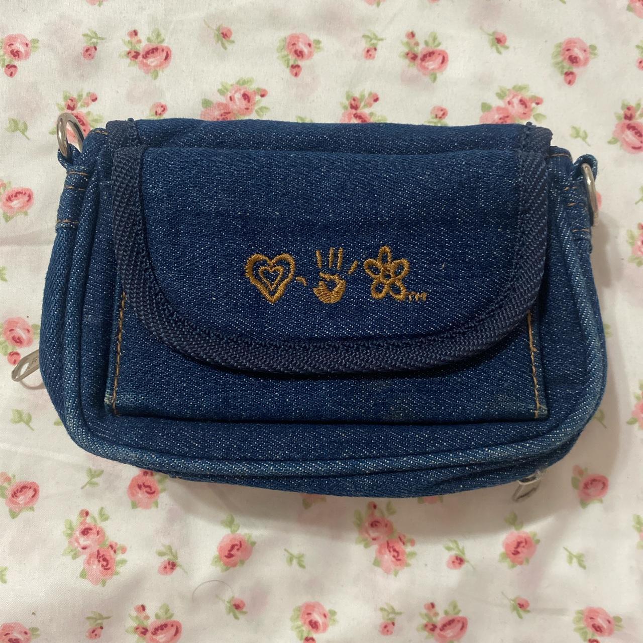 Mudd Clothing Women's Wallet-purses (2)